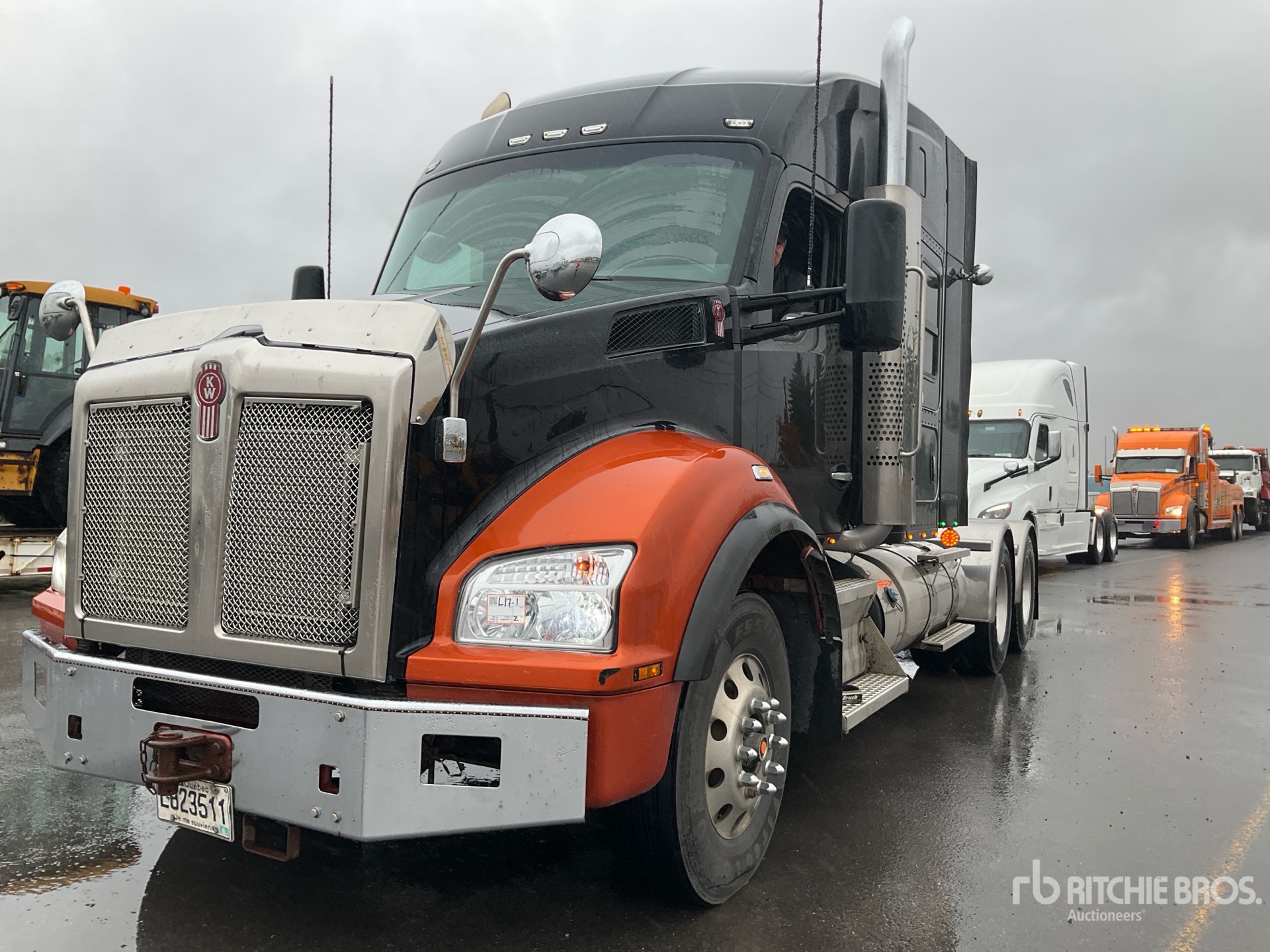 2016 Kenworth T880