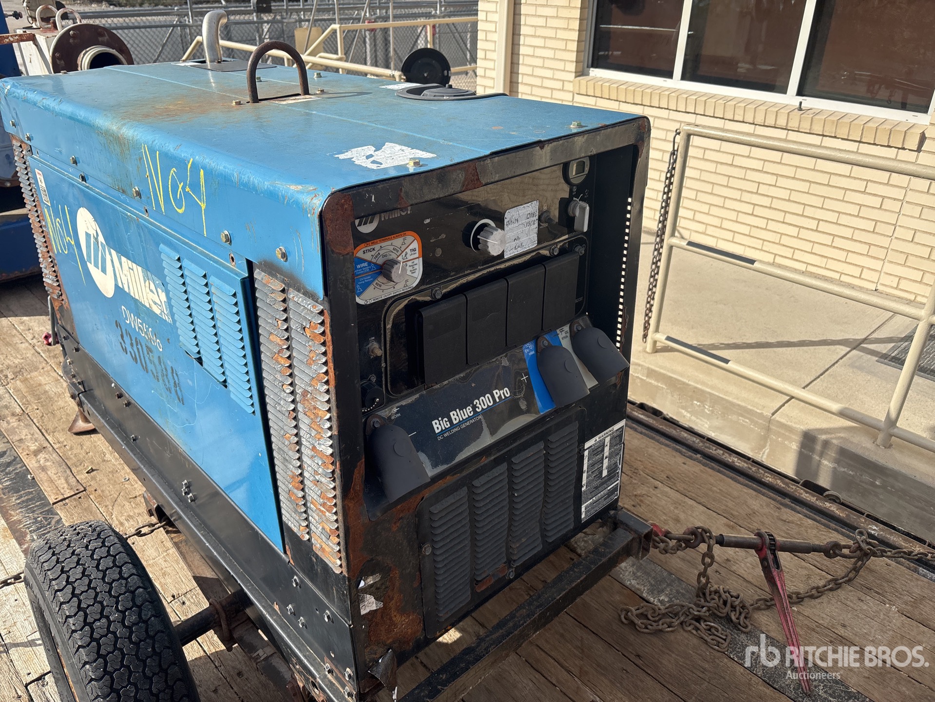 Miller BIG BLUE 300 PR