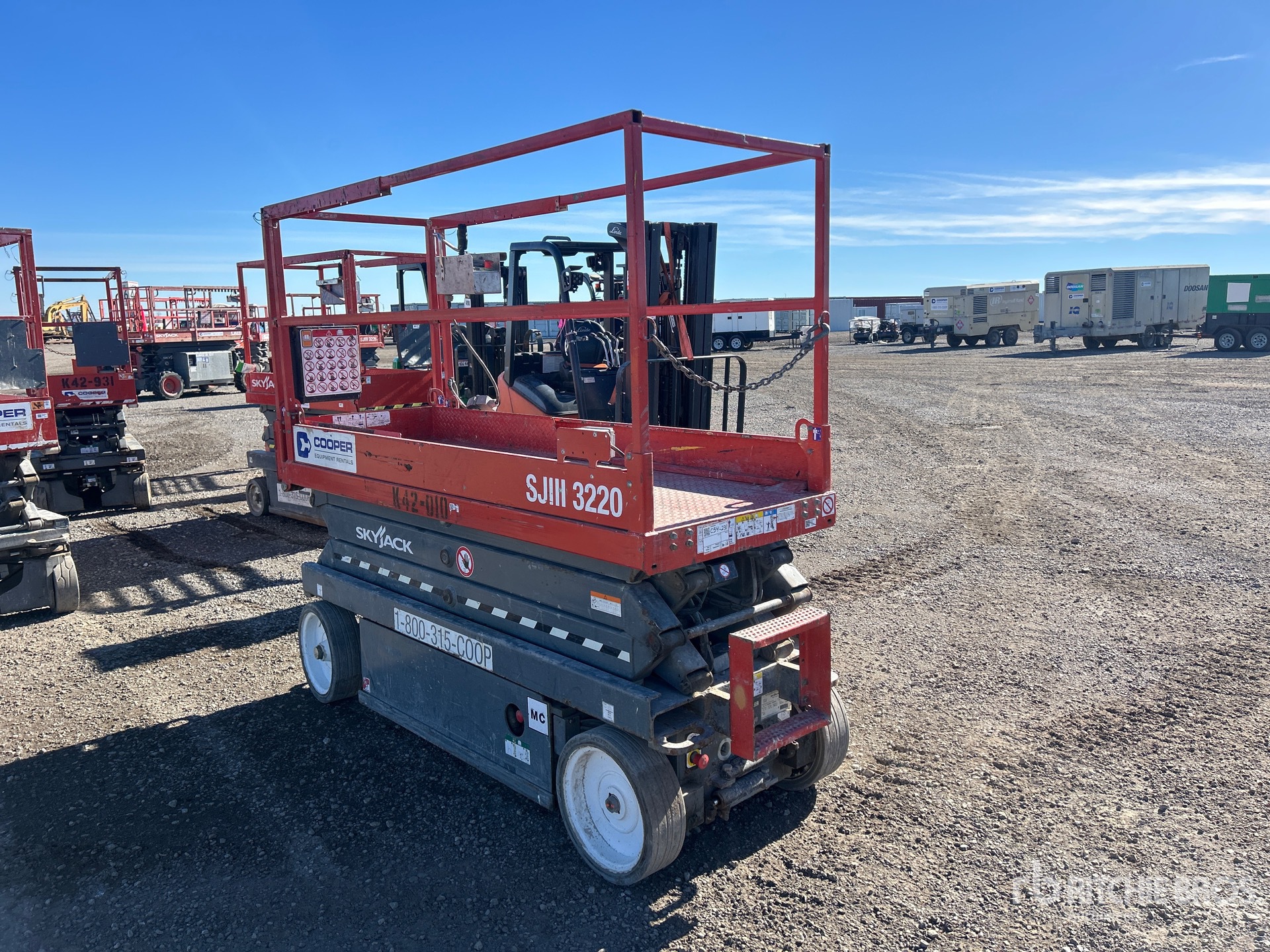 2018 Skyjack SJ3220