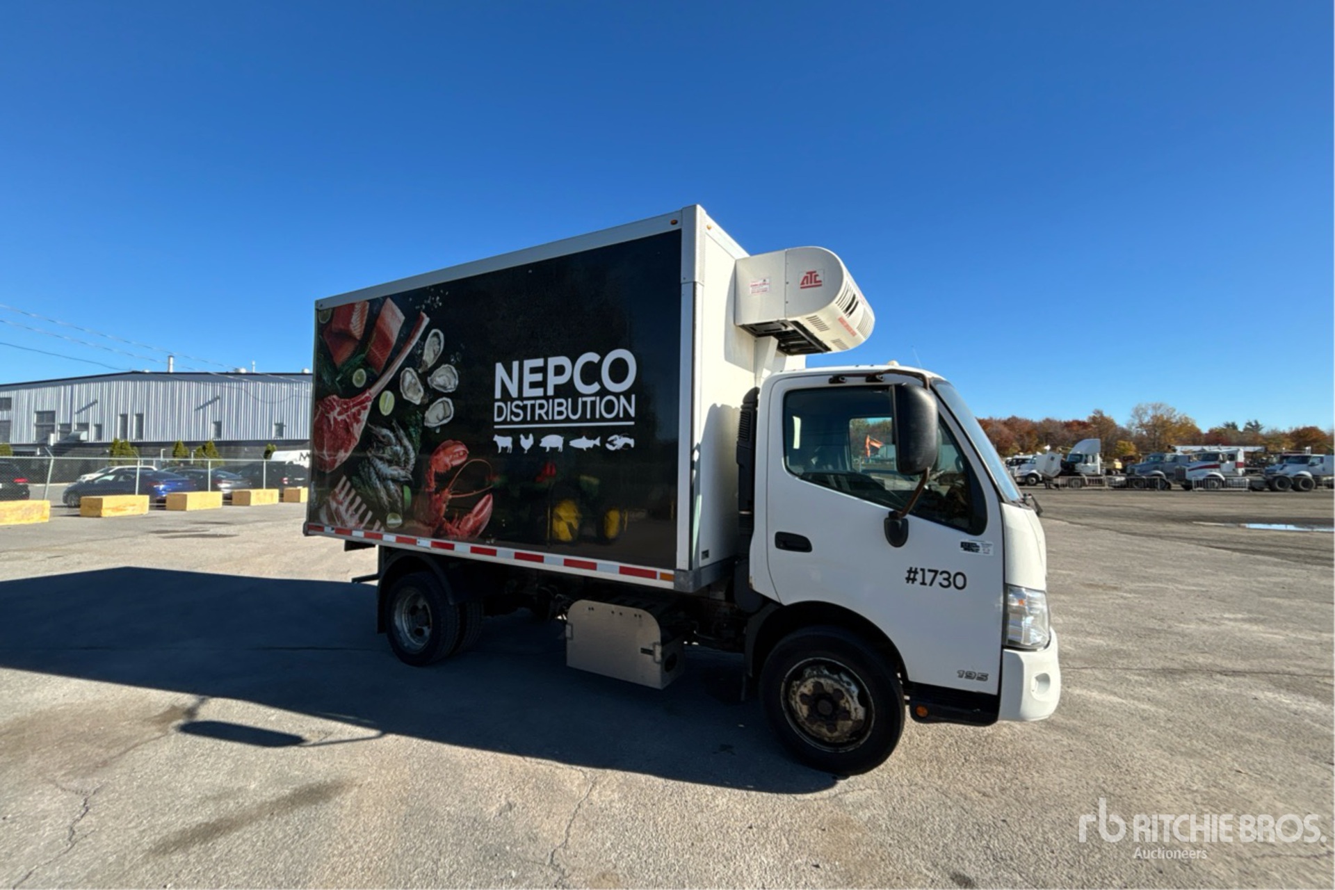 2017 Hino 195