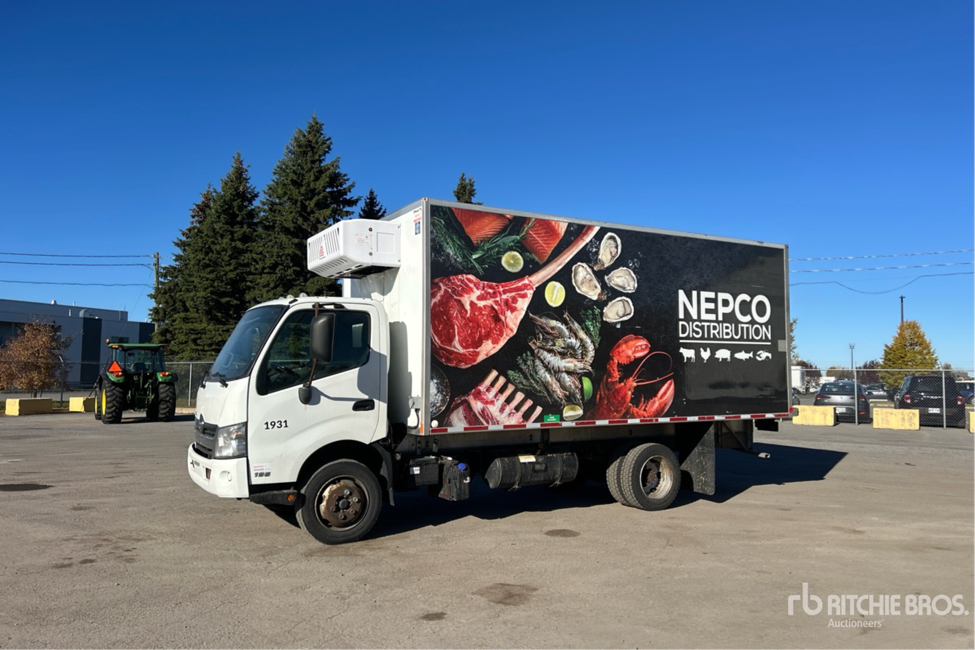 2019 Hino 195