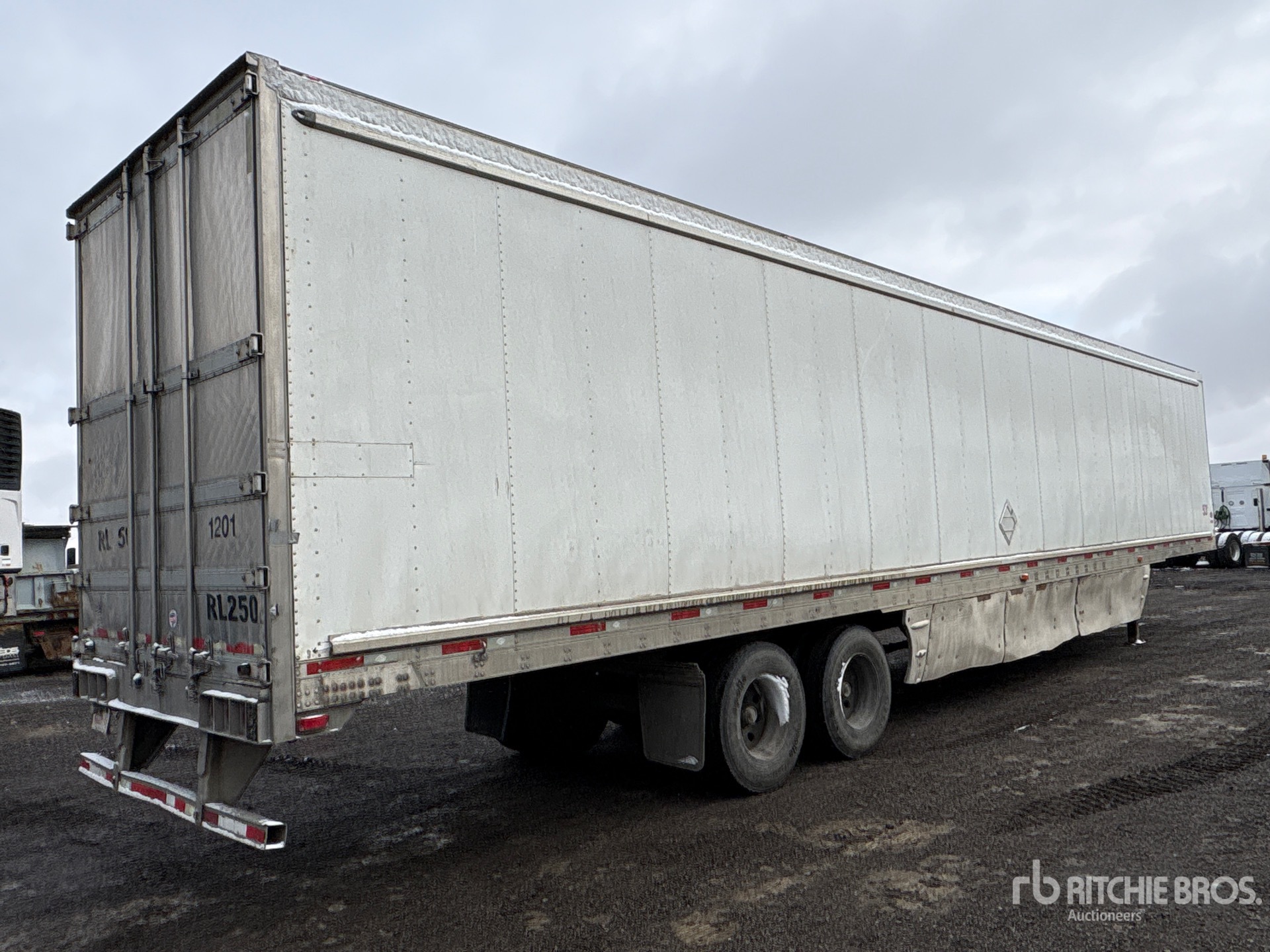 2011 Utility 53 ft x 102 in T/A