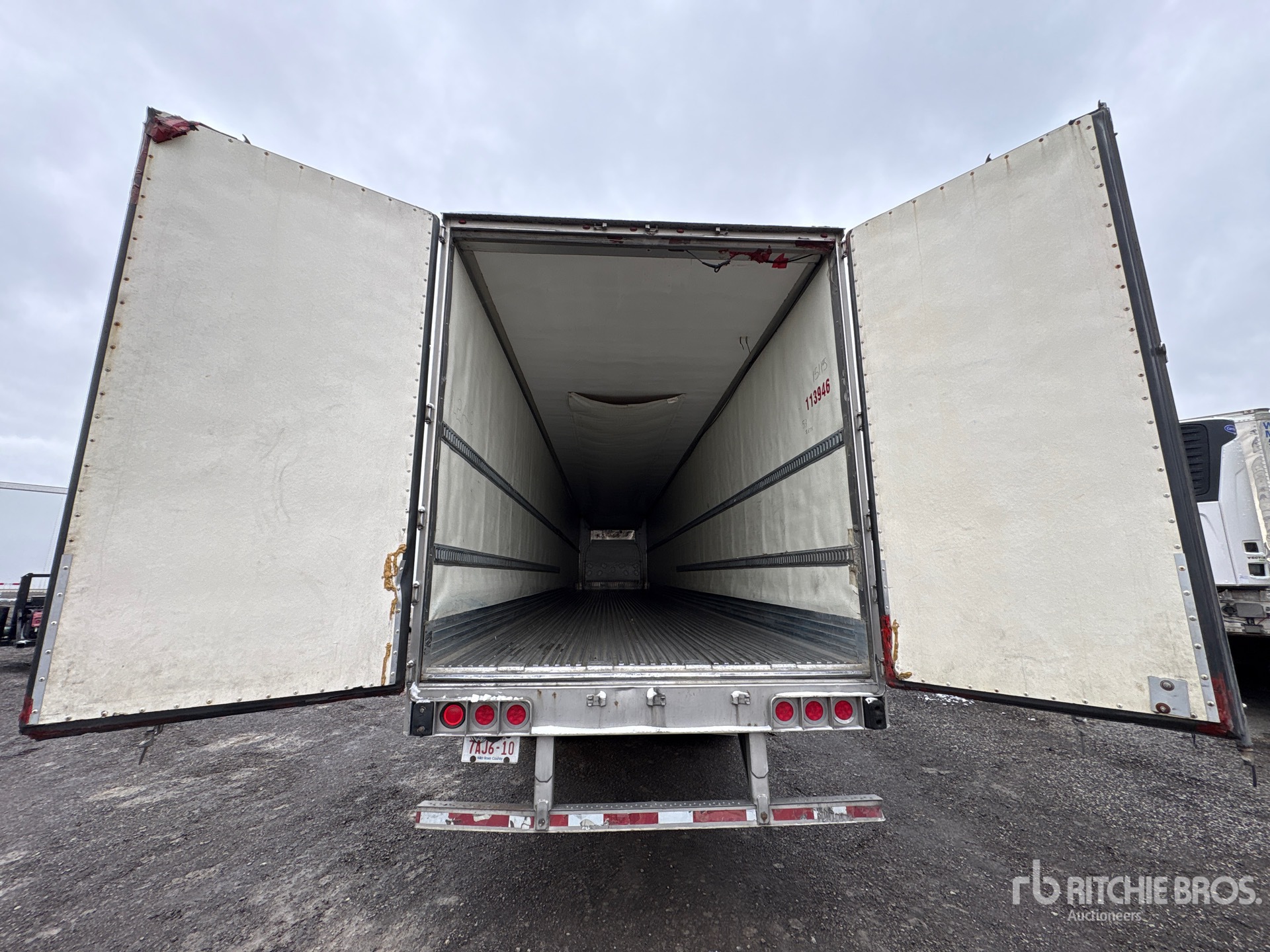 2011 Utility 53 ft x 102 in T/A