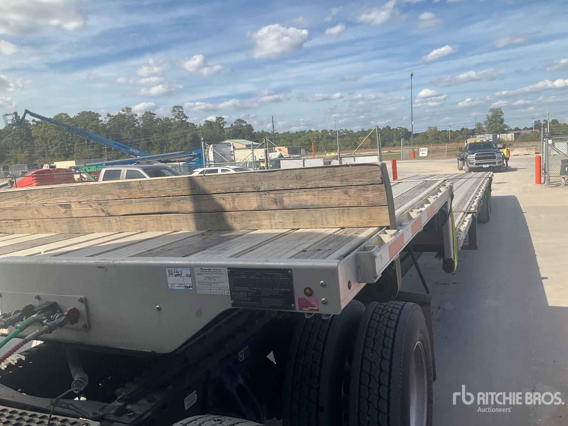 2023 Transcraft 53 ft T/A