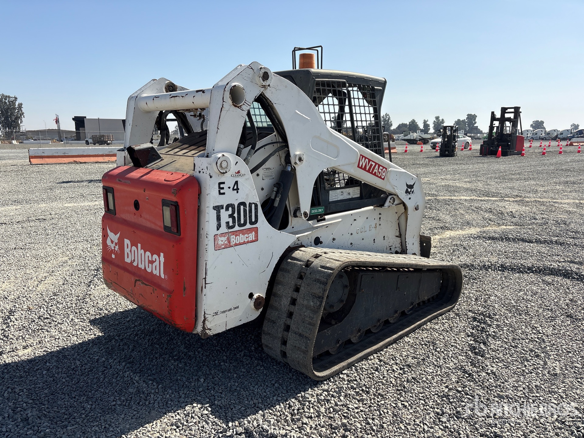 2006 Bobcat T300