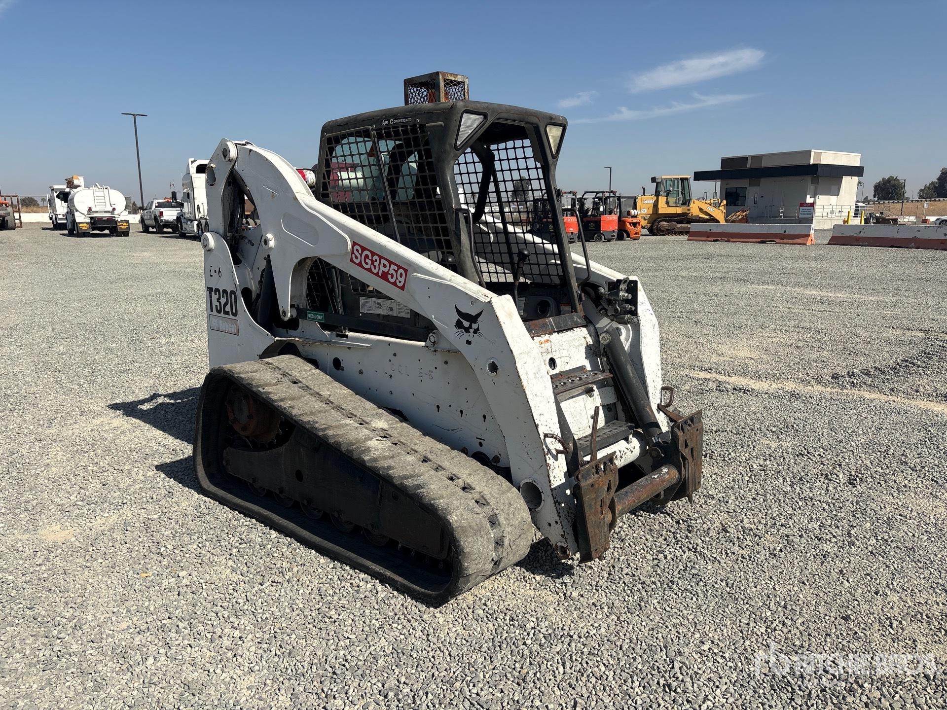 2011 Bobcat T320