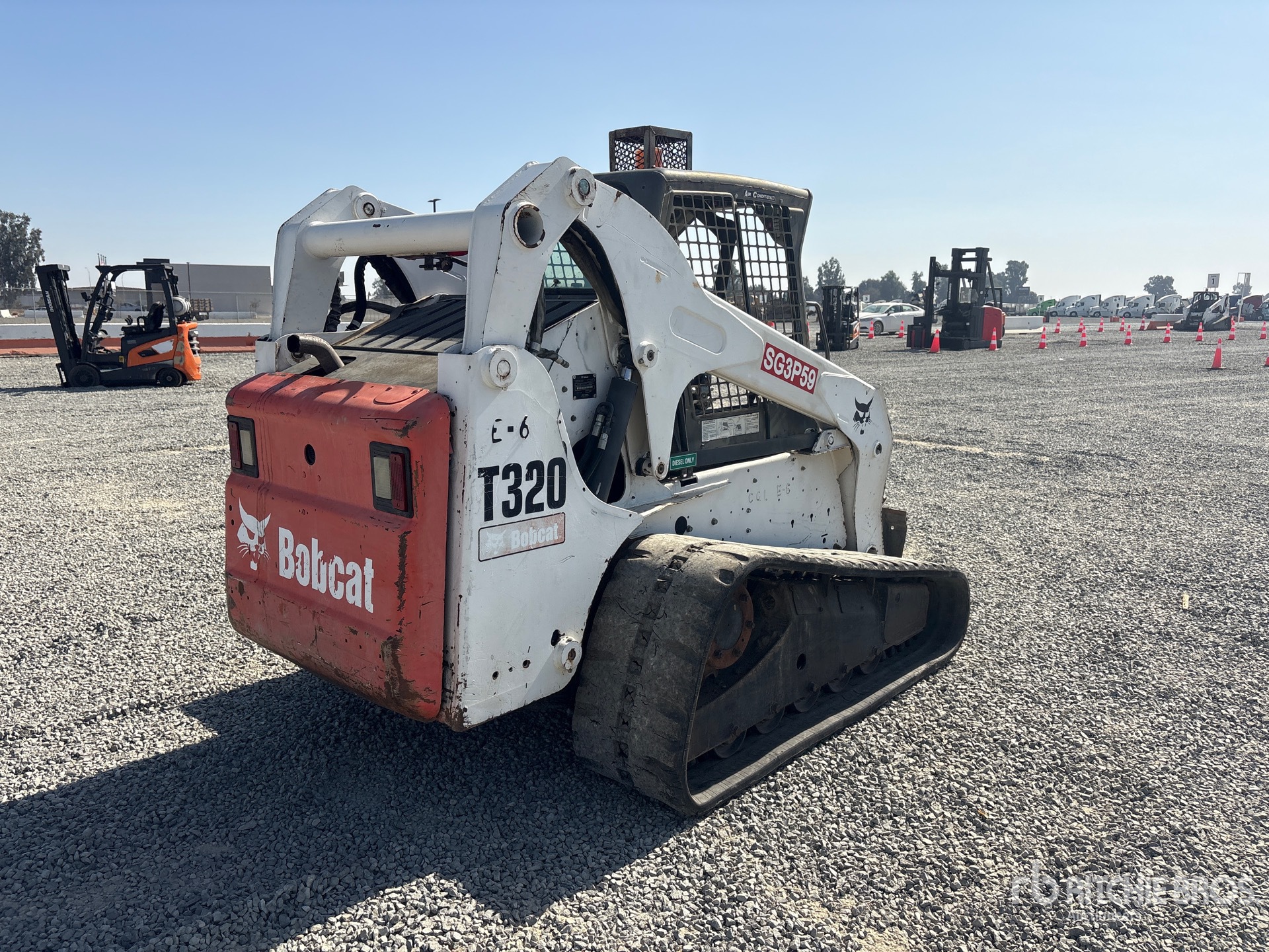 2011 Bobcat T320