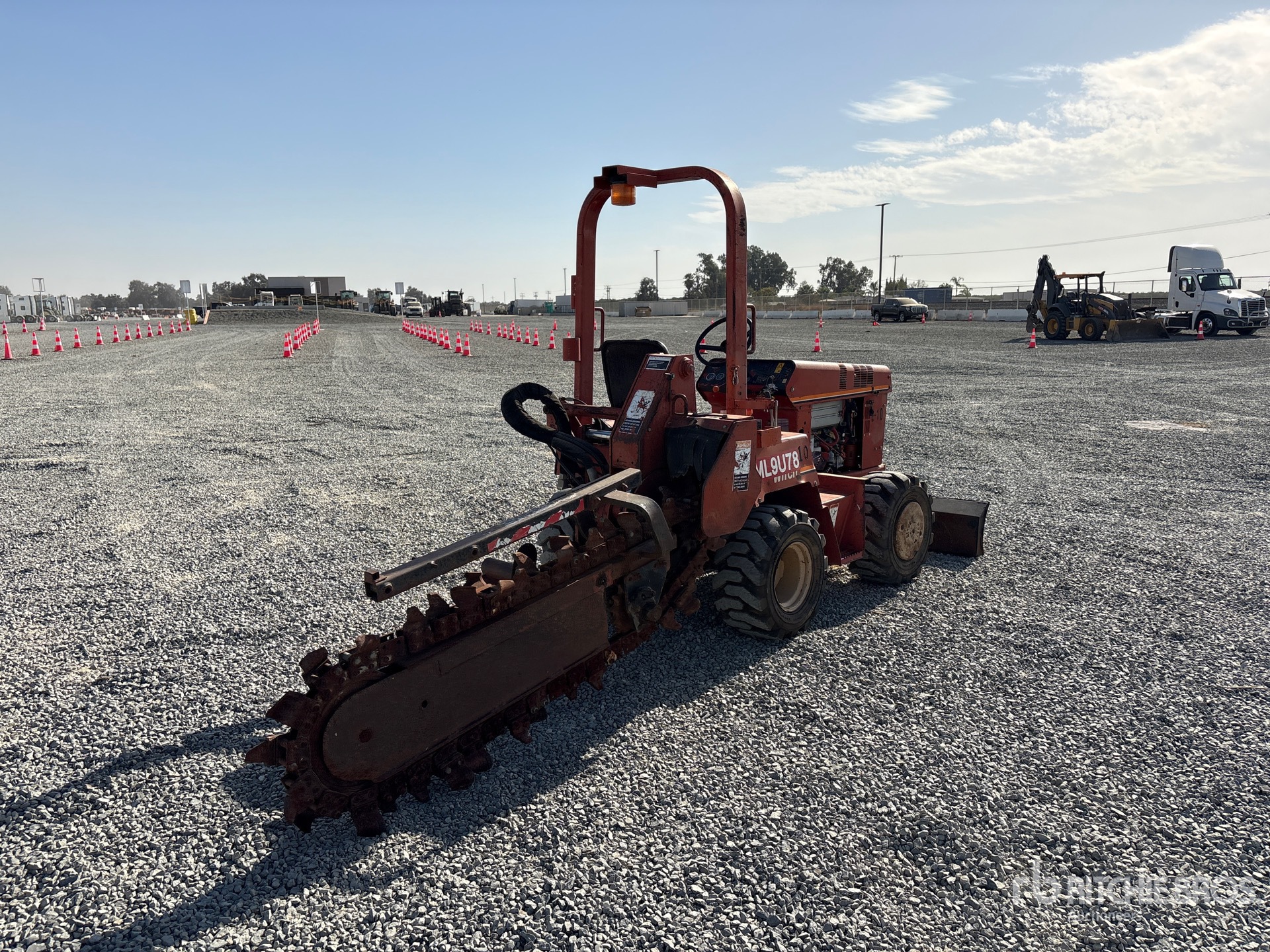 Ditch Witch 3700DD