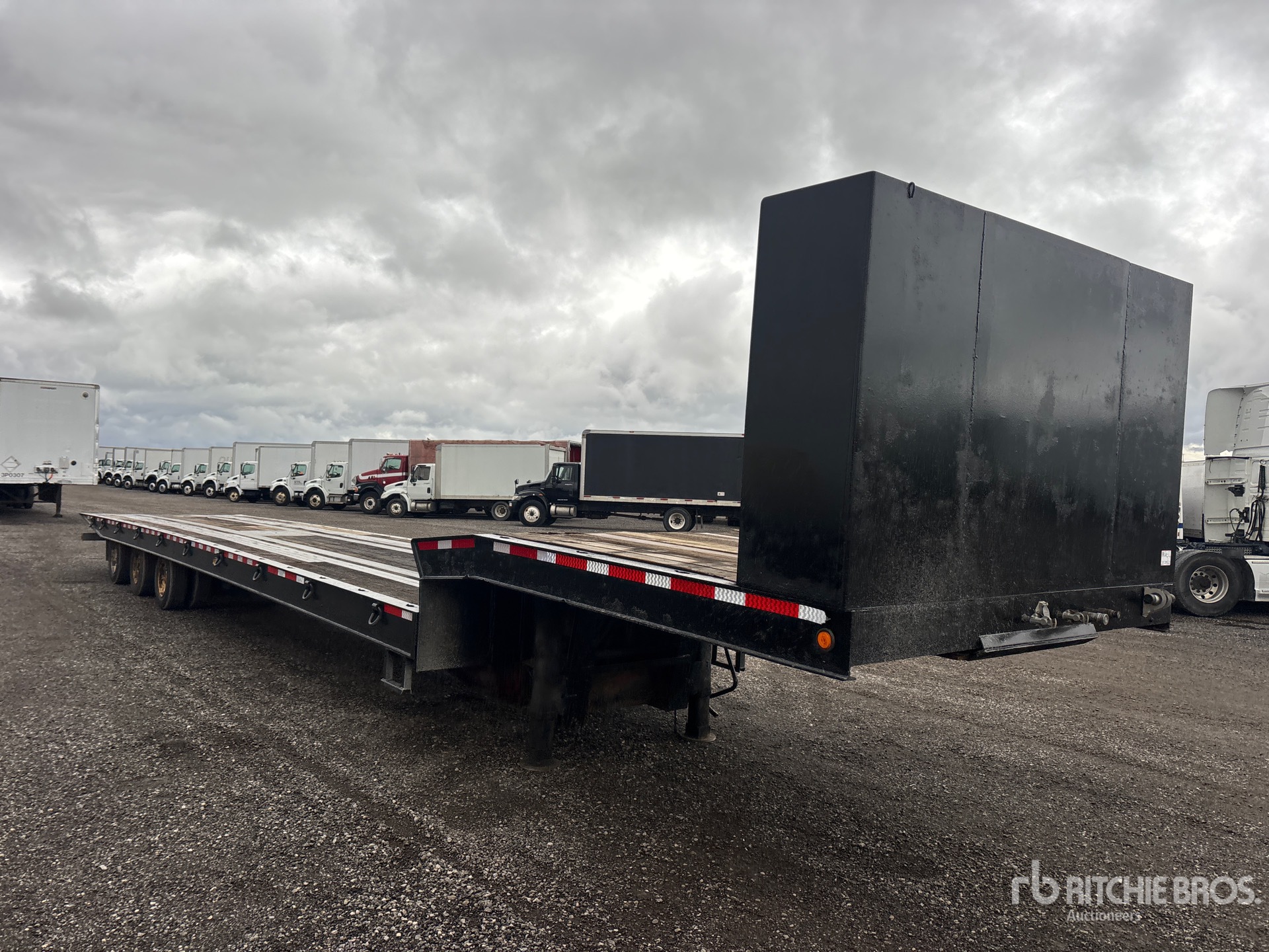 2004 Elgin 52 FT TRI/A