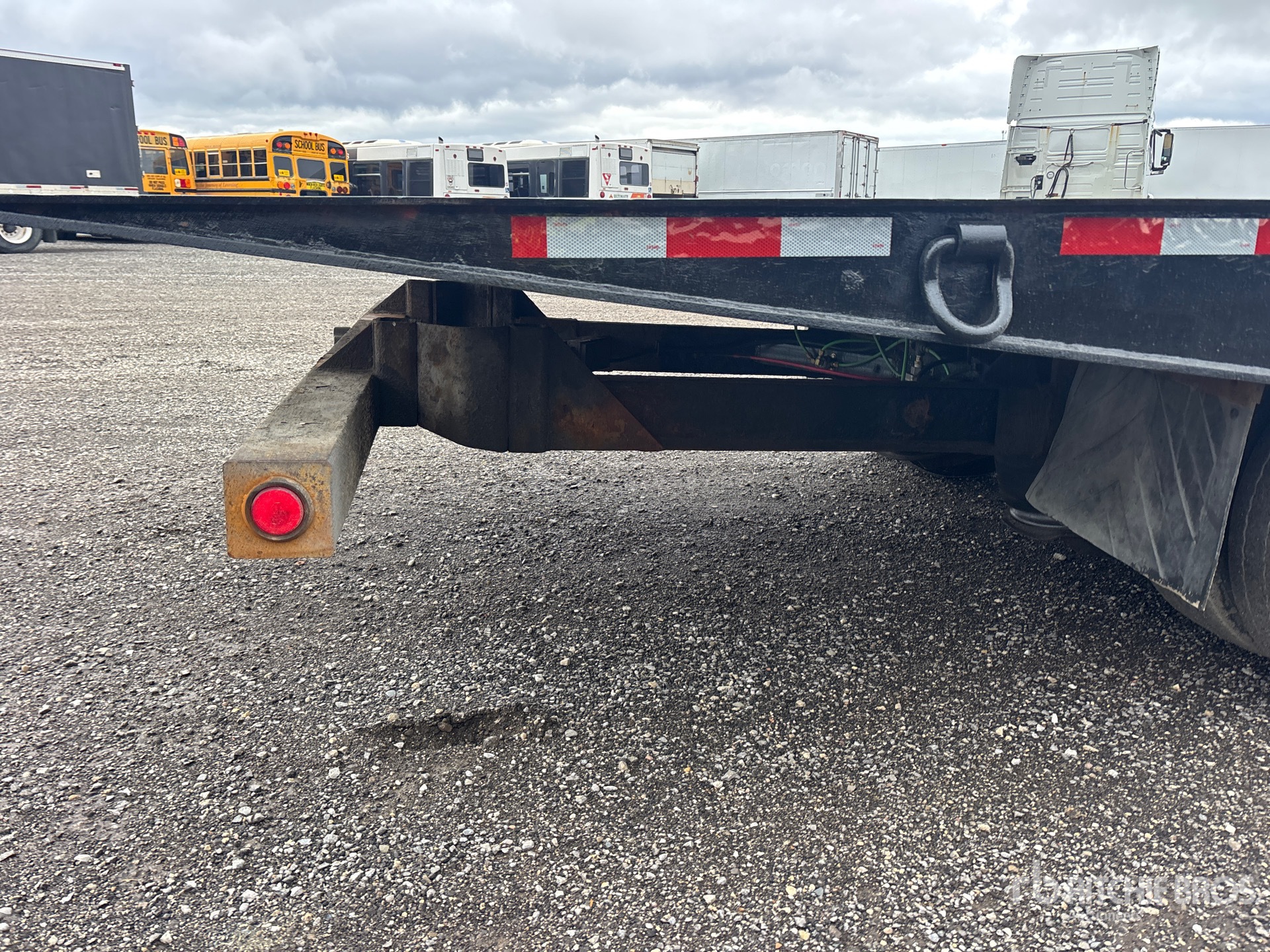 2004 Elgin 52 FT TRI/A