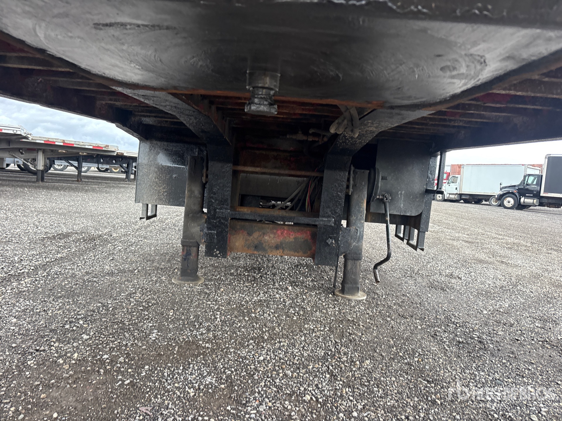 2004 Elgin 52 FT TRI/A