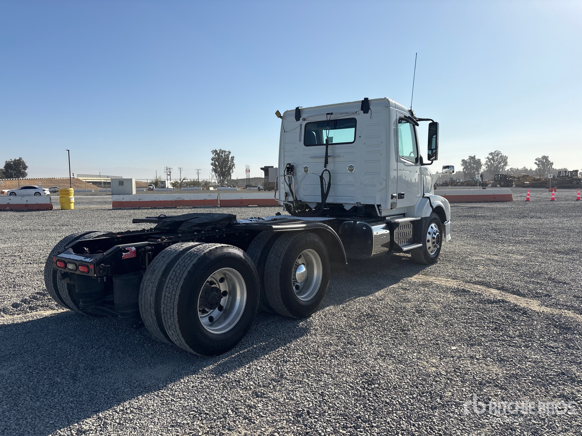 2015 Volvo VNL
