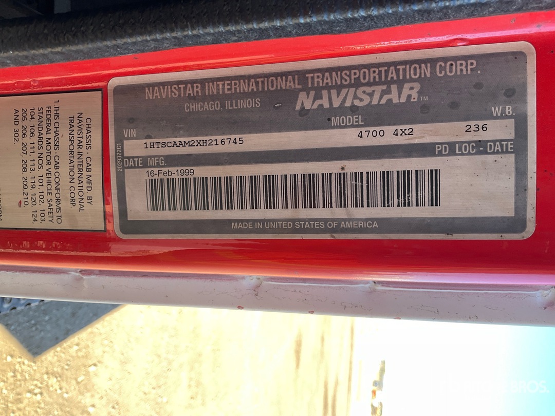 1999 International 4700