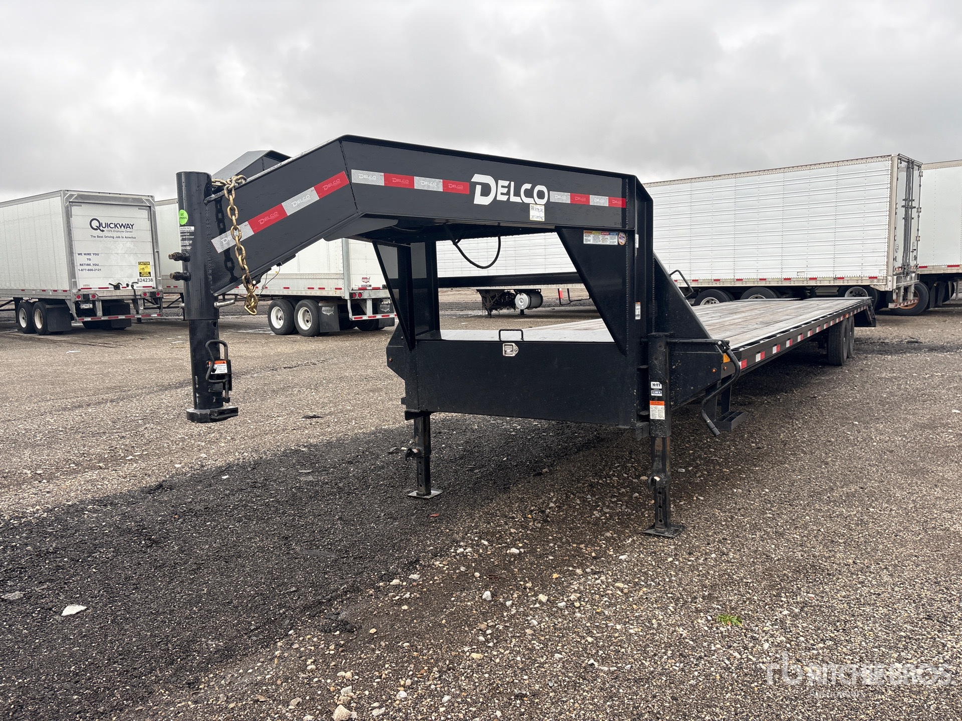 2026 Delco 14000 lb 40 ft Gooseneck