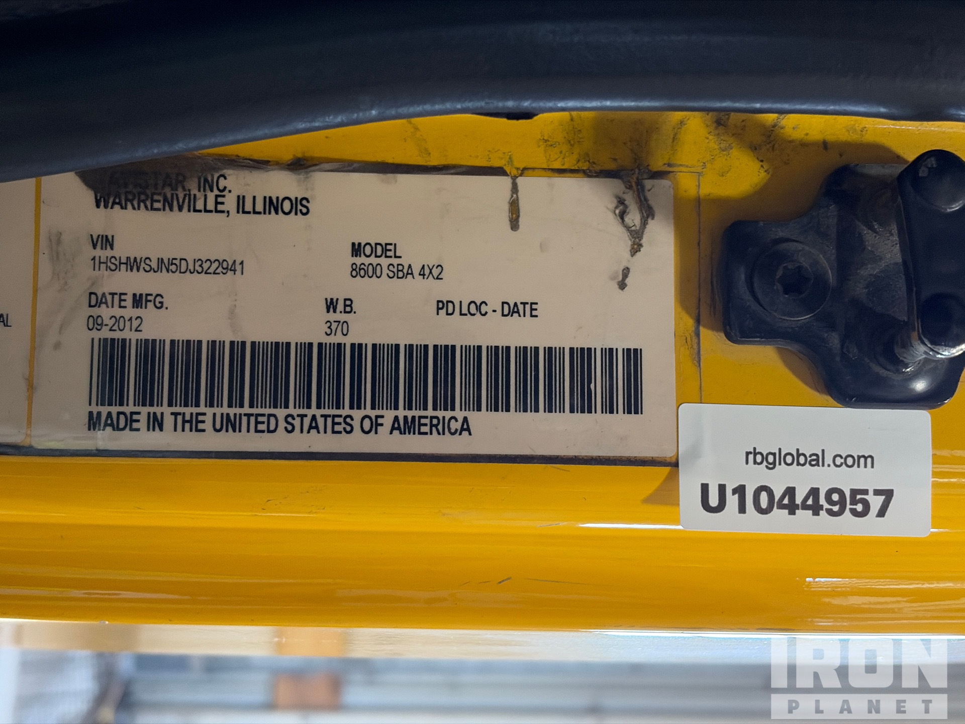 2013 International 8600