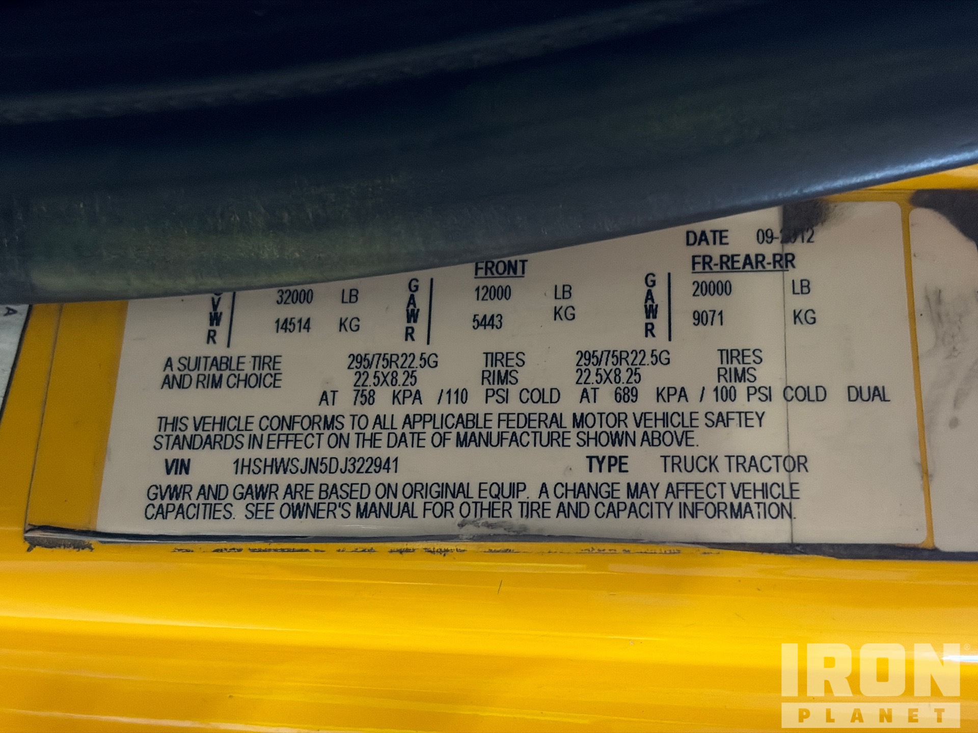 2013 International 8600