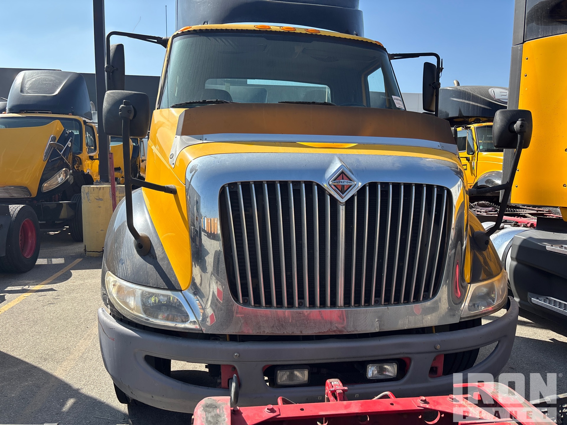 2013 International 8600