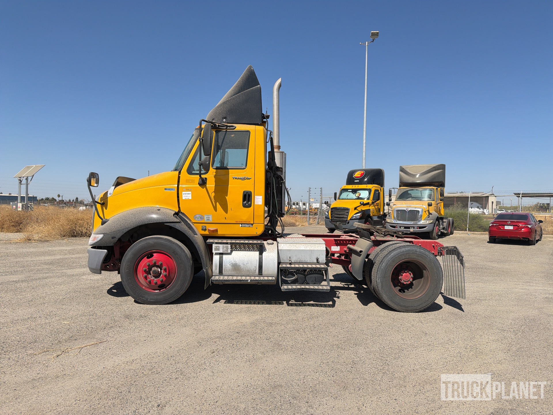 2013 International 8600