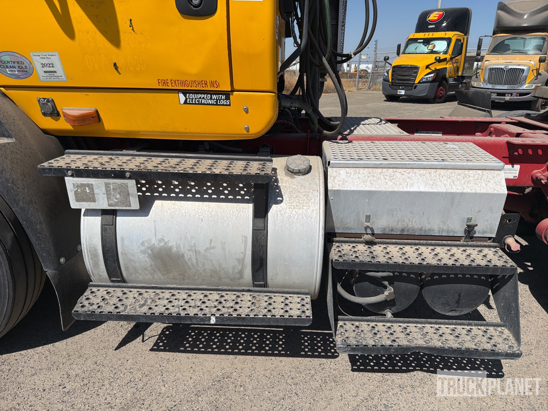 2013 International 8600