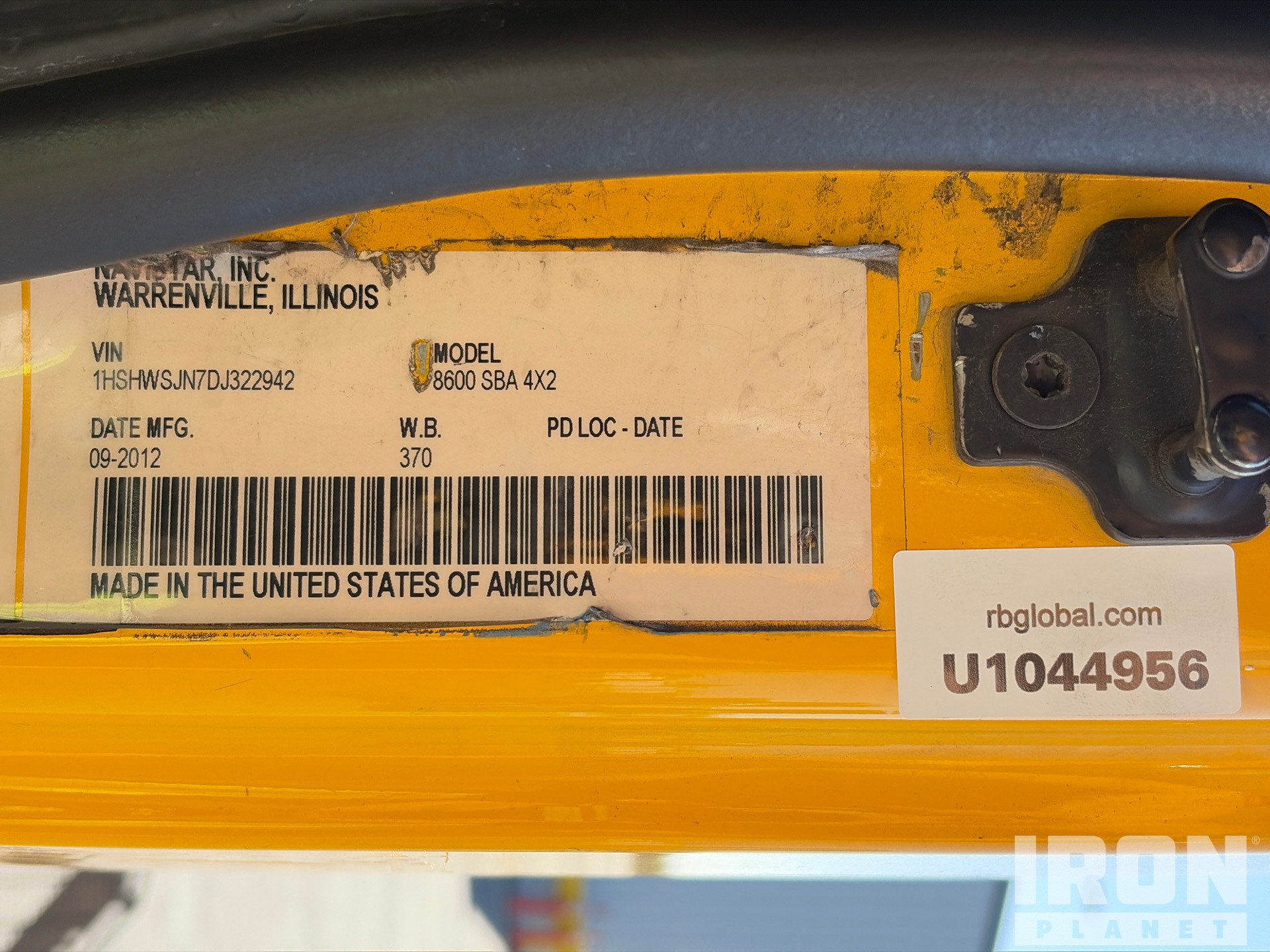 2013 International 8600