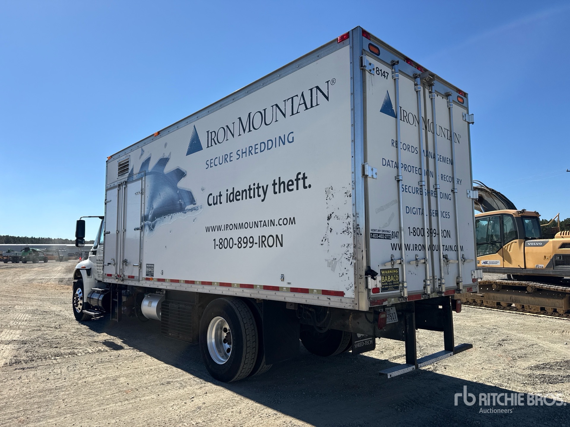 2009 International 4400