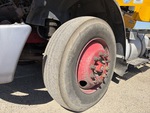 Underbody with Left Steer Tire