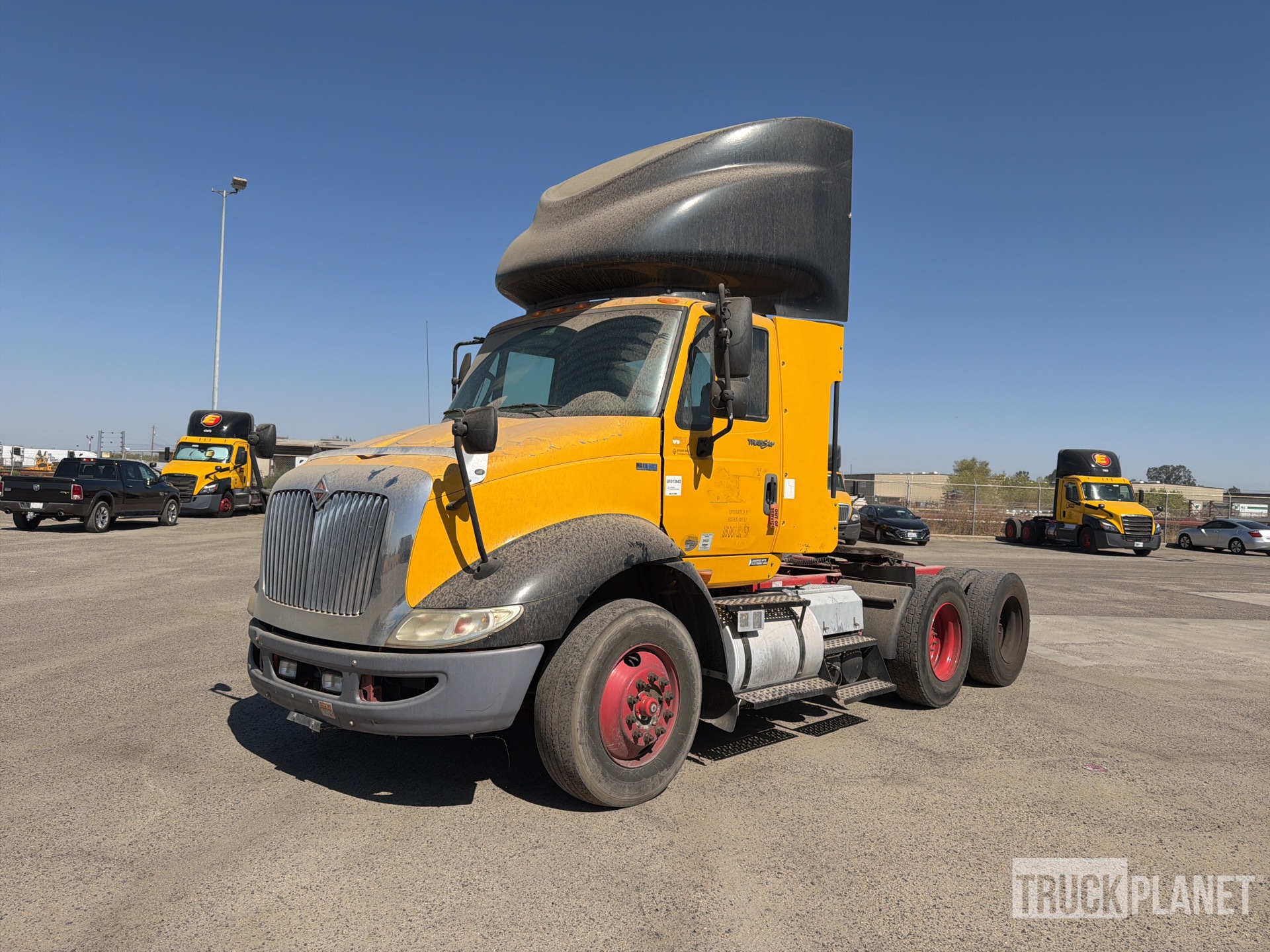 2013 International 8600