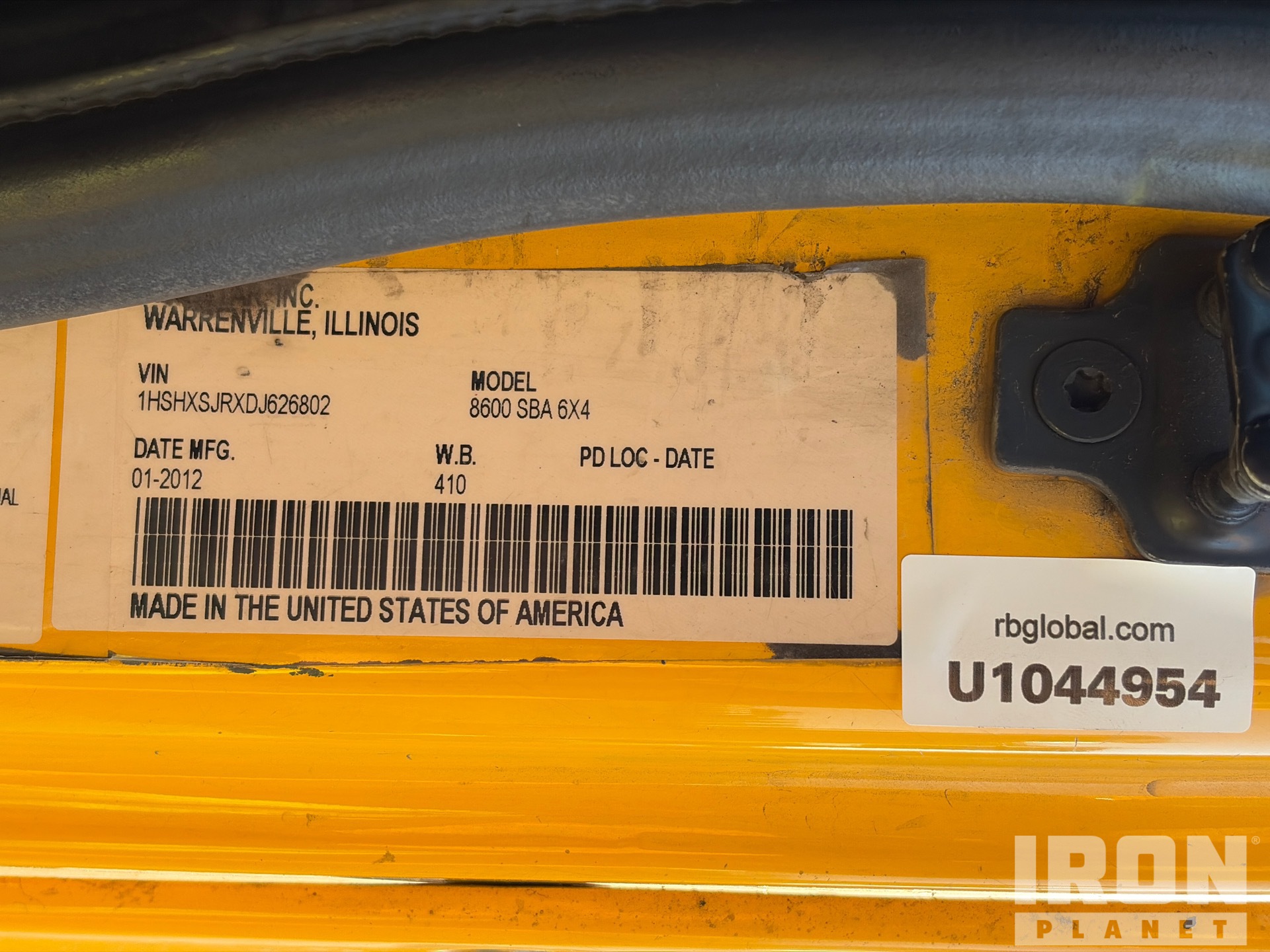 2013 International 8600