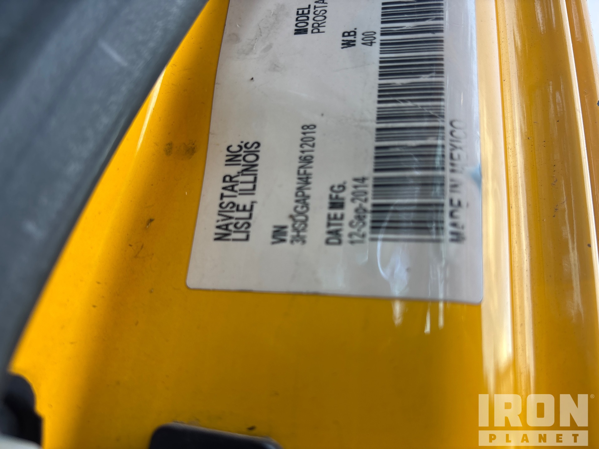 2015 International LA627