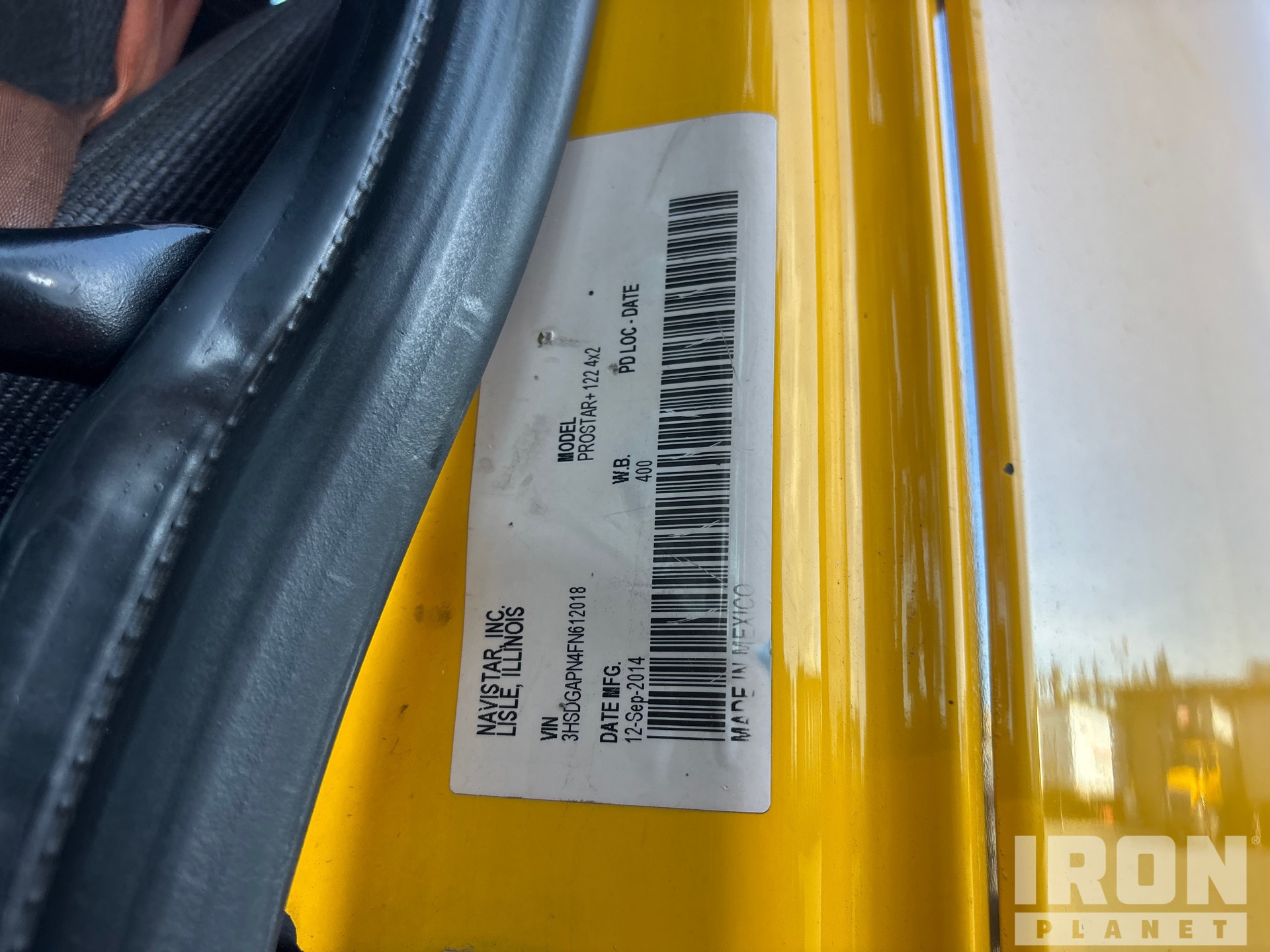 2015 International LA627
