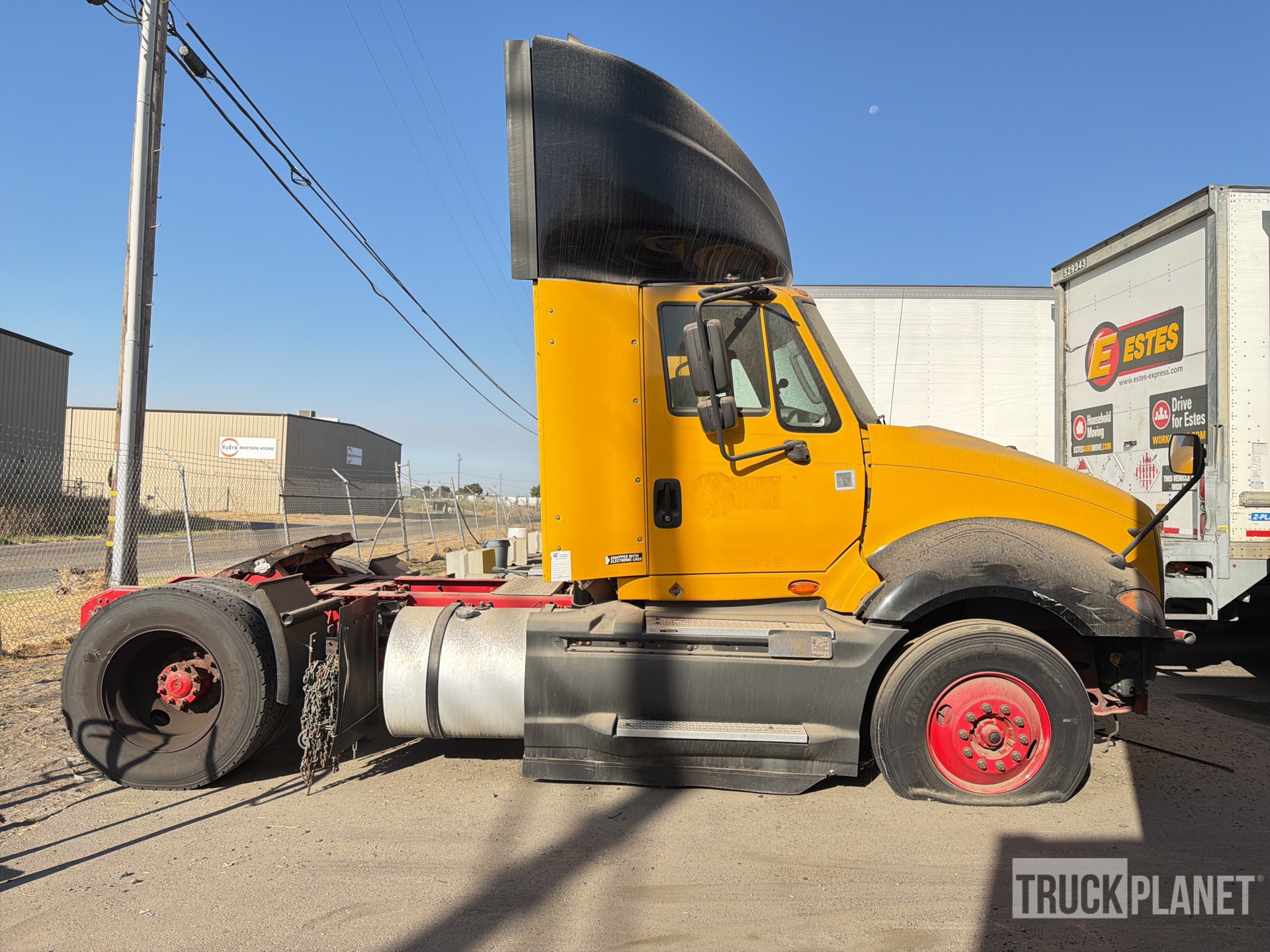 2016 International LF627
