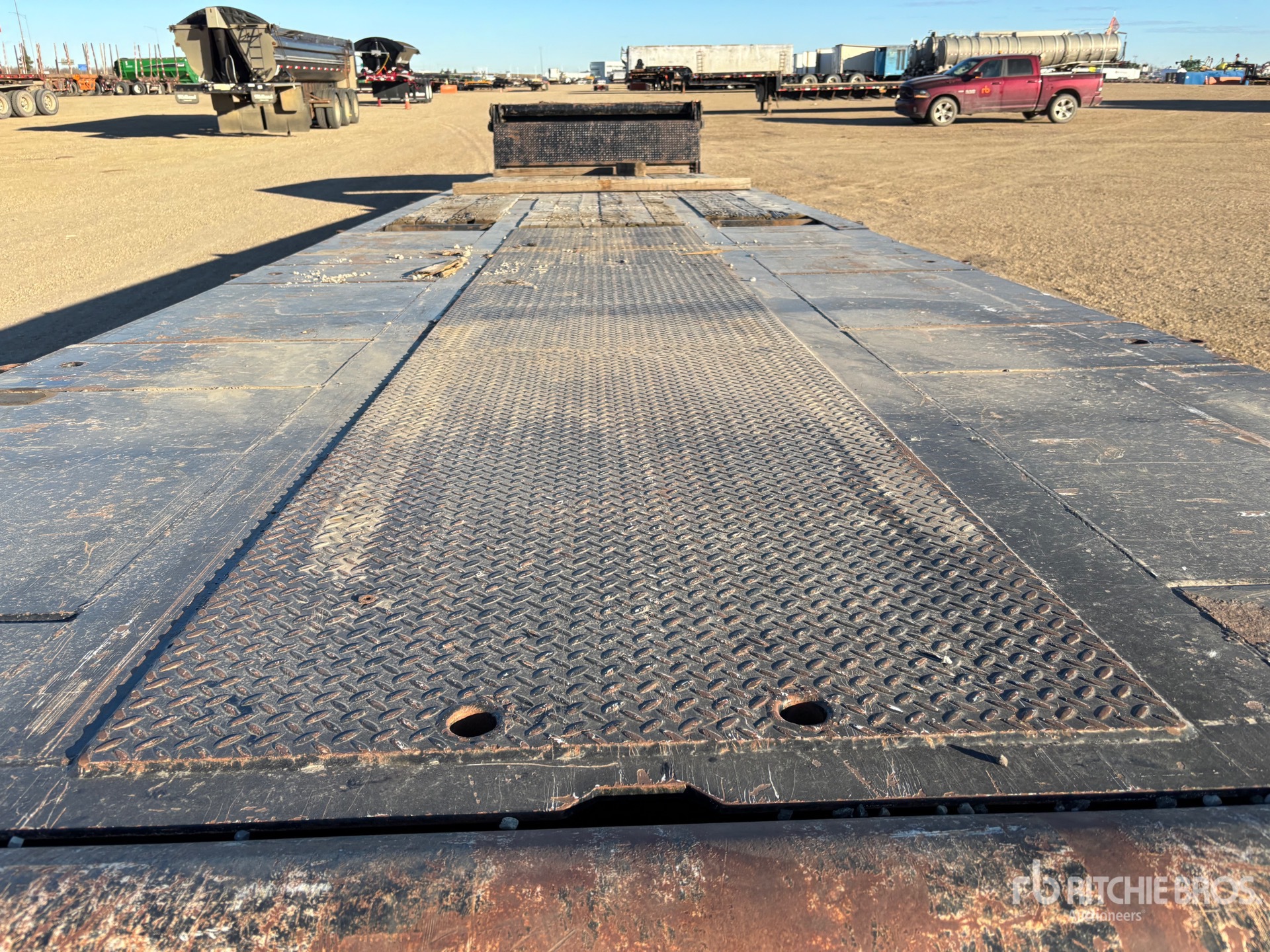 2012 Doepker 53 FT TRI/A