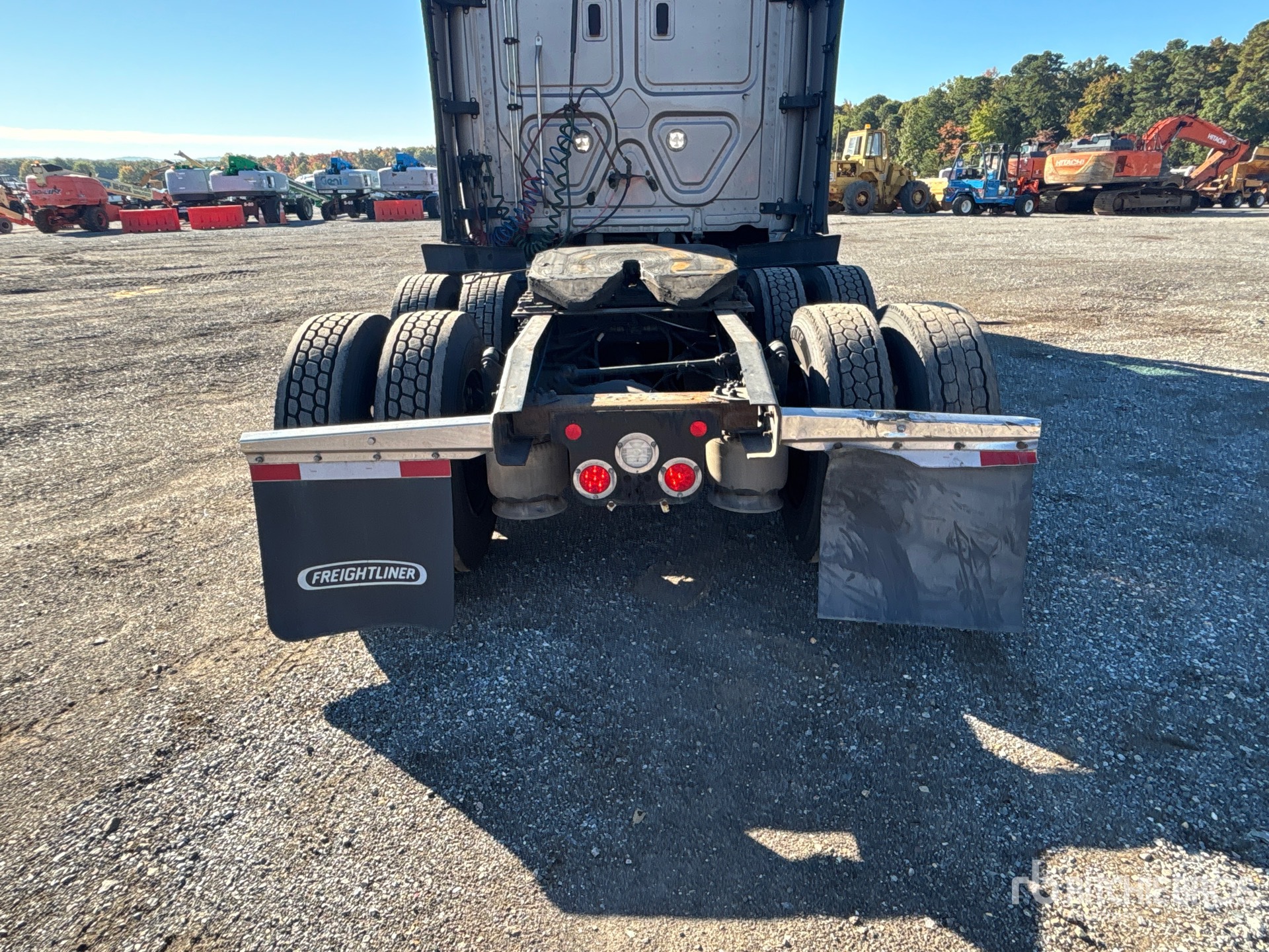 2022 Freightliner CASCADIA 126