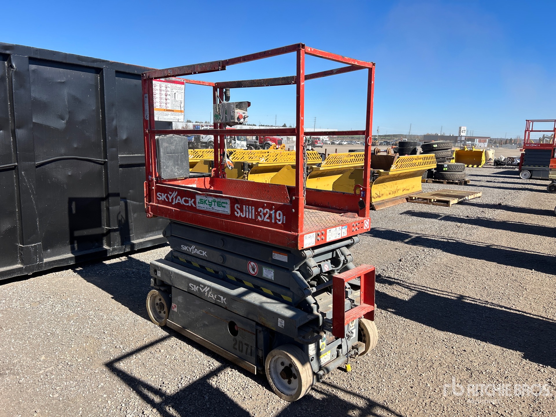 2004 Skyjack SJIII3219