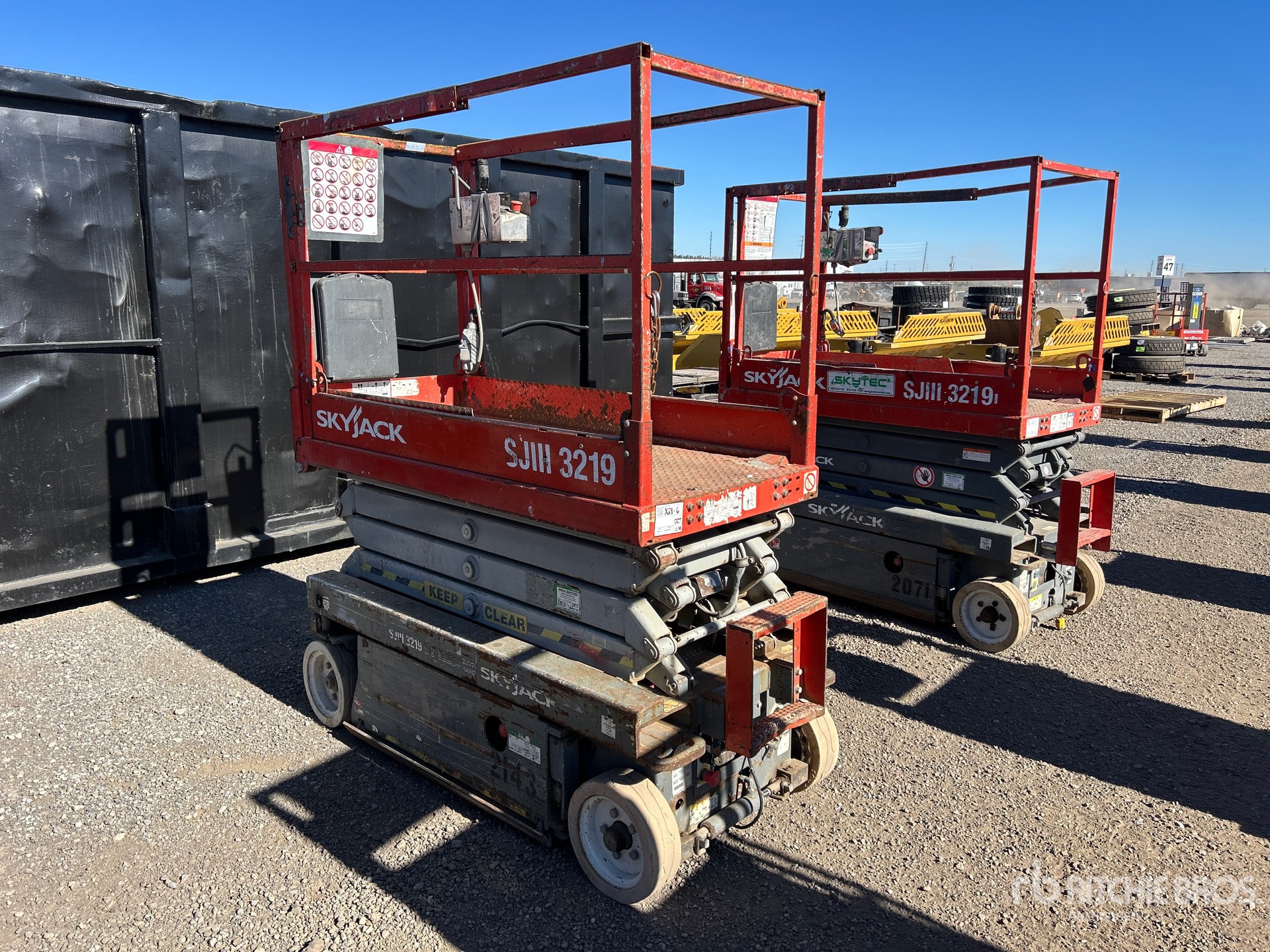2012 Skyjack SJIII3219