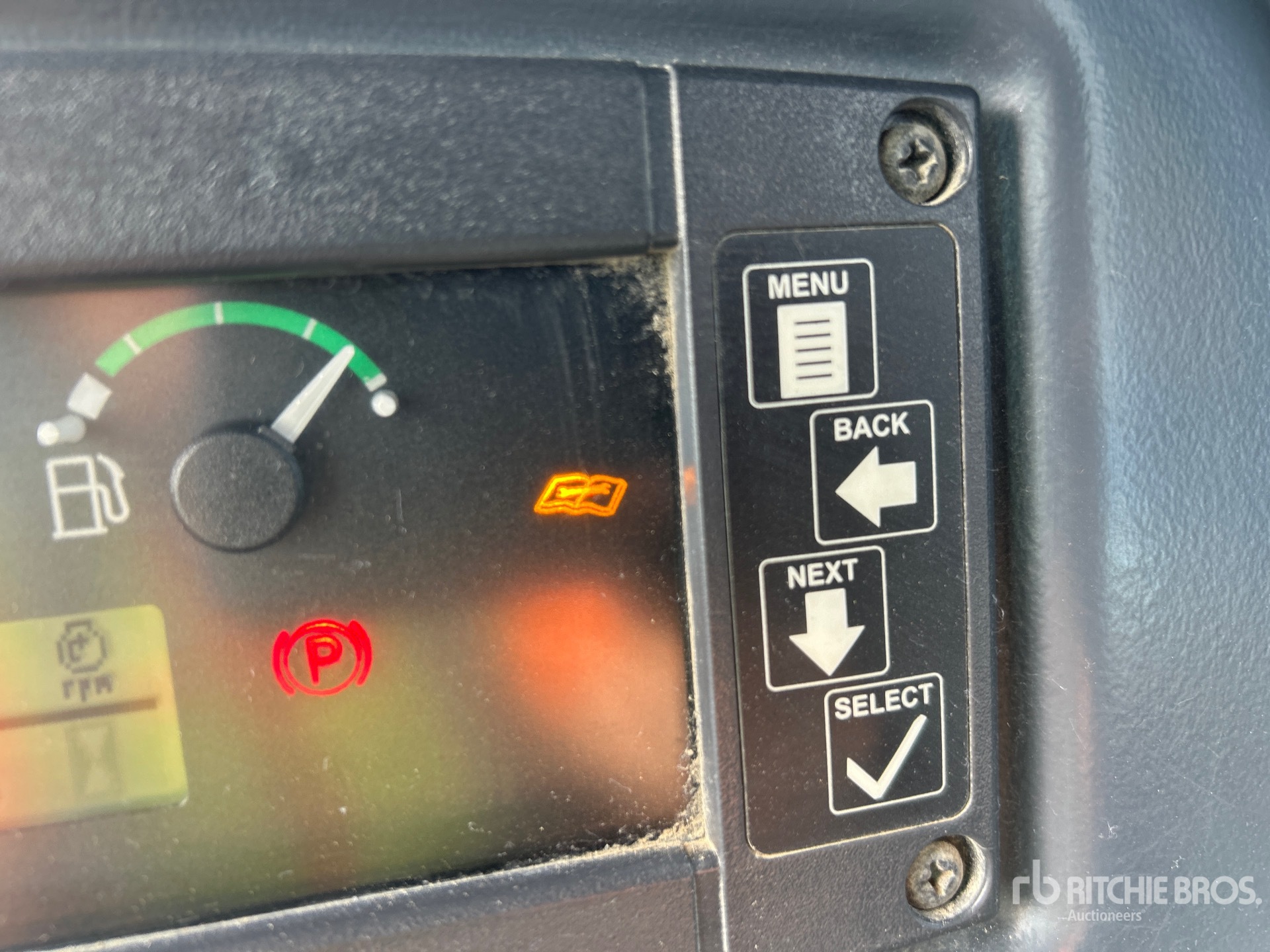 2013 John Deere 700K LGP