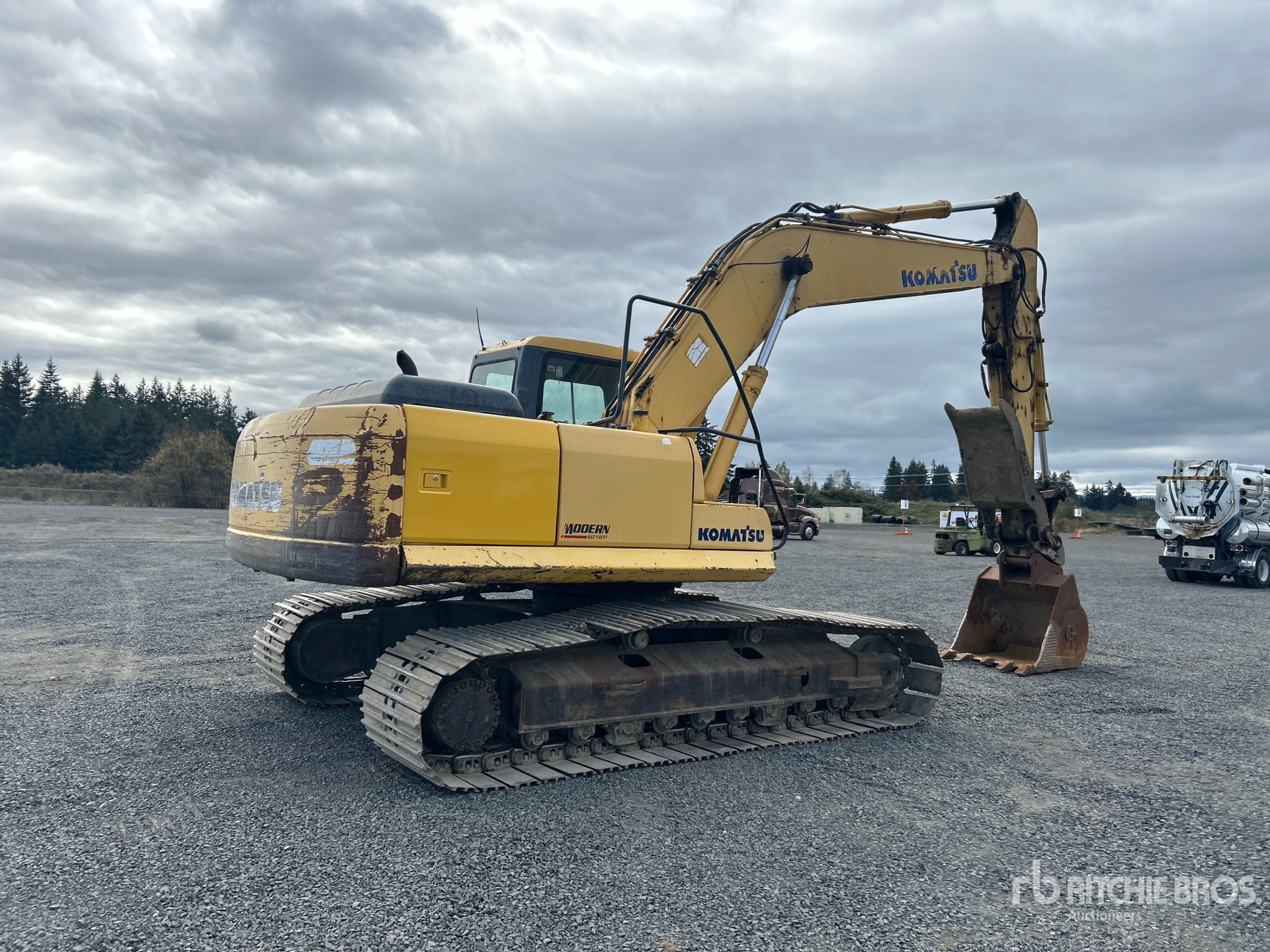 2006 Komatsu PC200LC-7