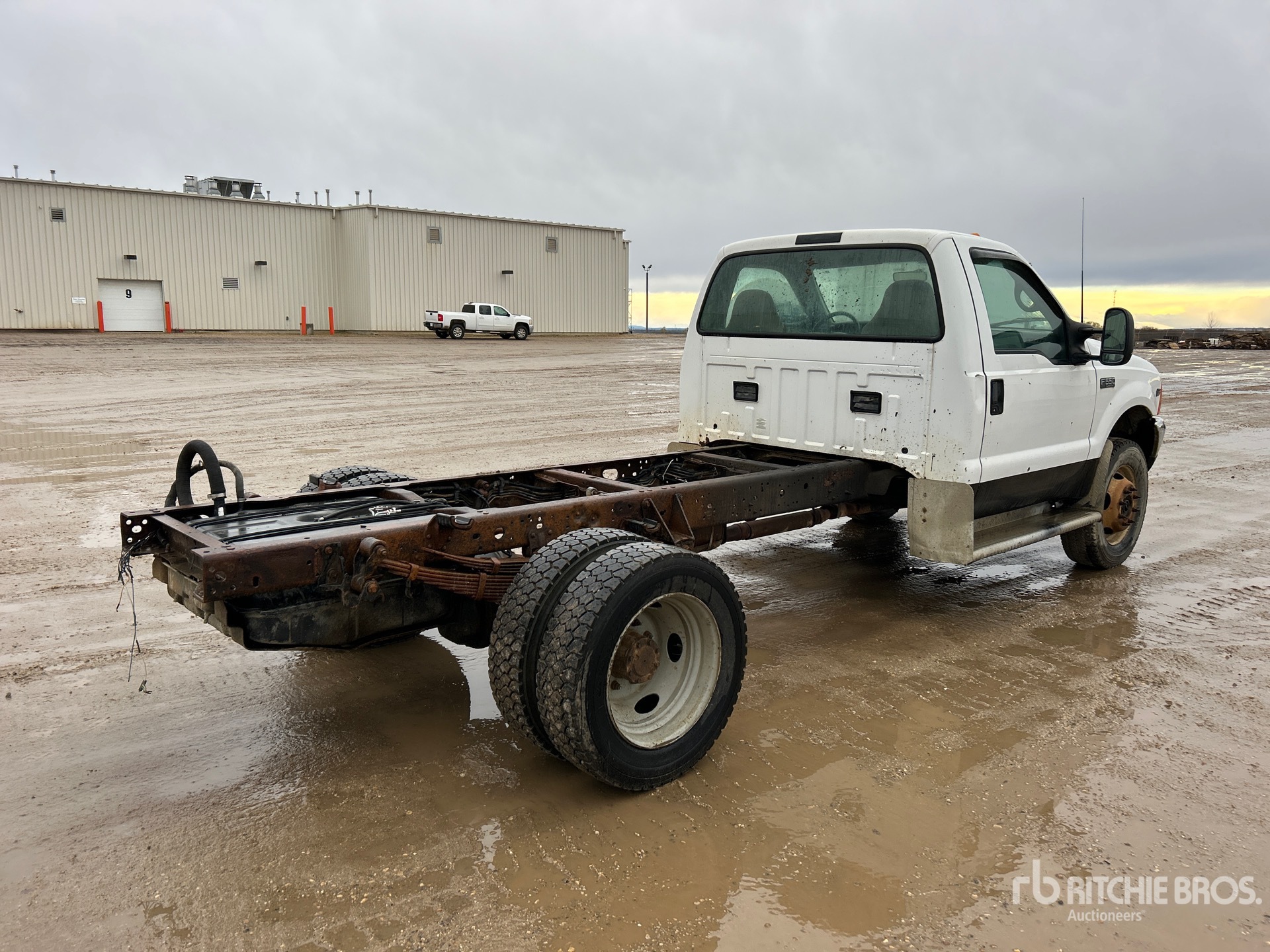2001 Ford F-550