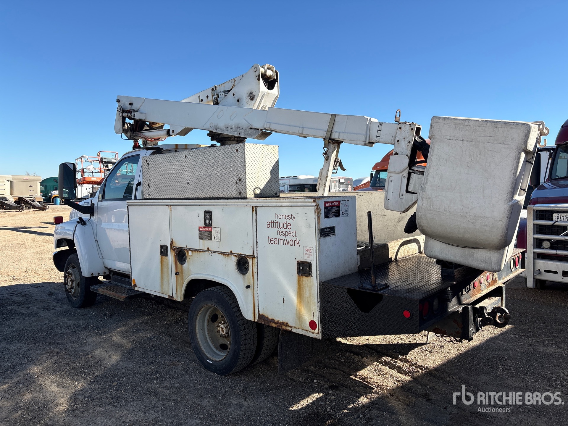 2005 GMC C5500