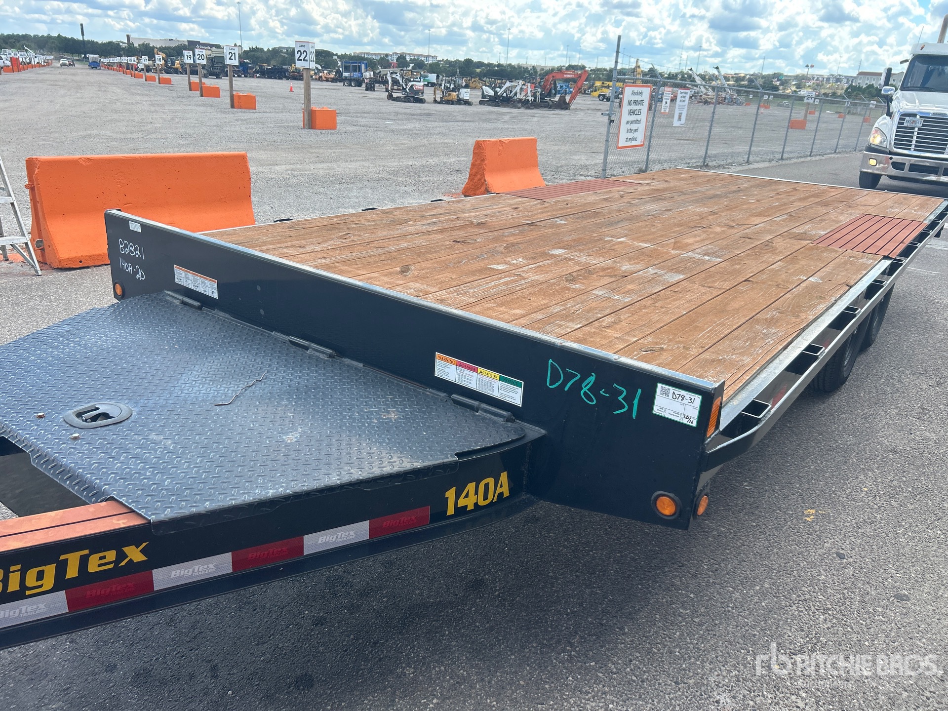 2025 Big Tex 14OA-20STA-S8BK