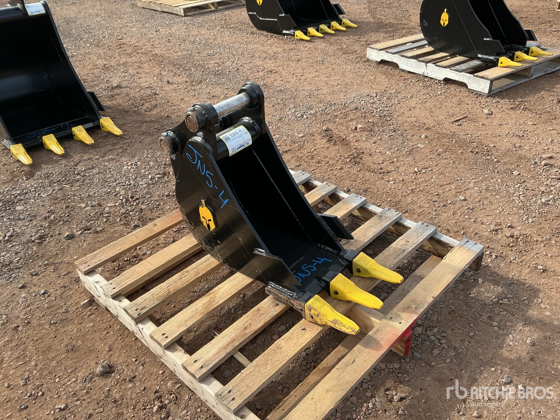Trojan 12 IN DIGGING - FITS 40 MM CAT  ...
