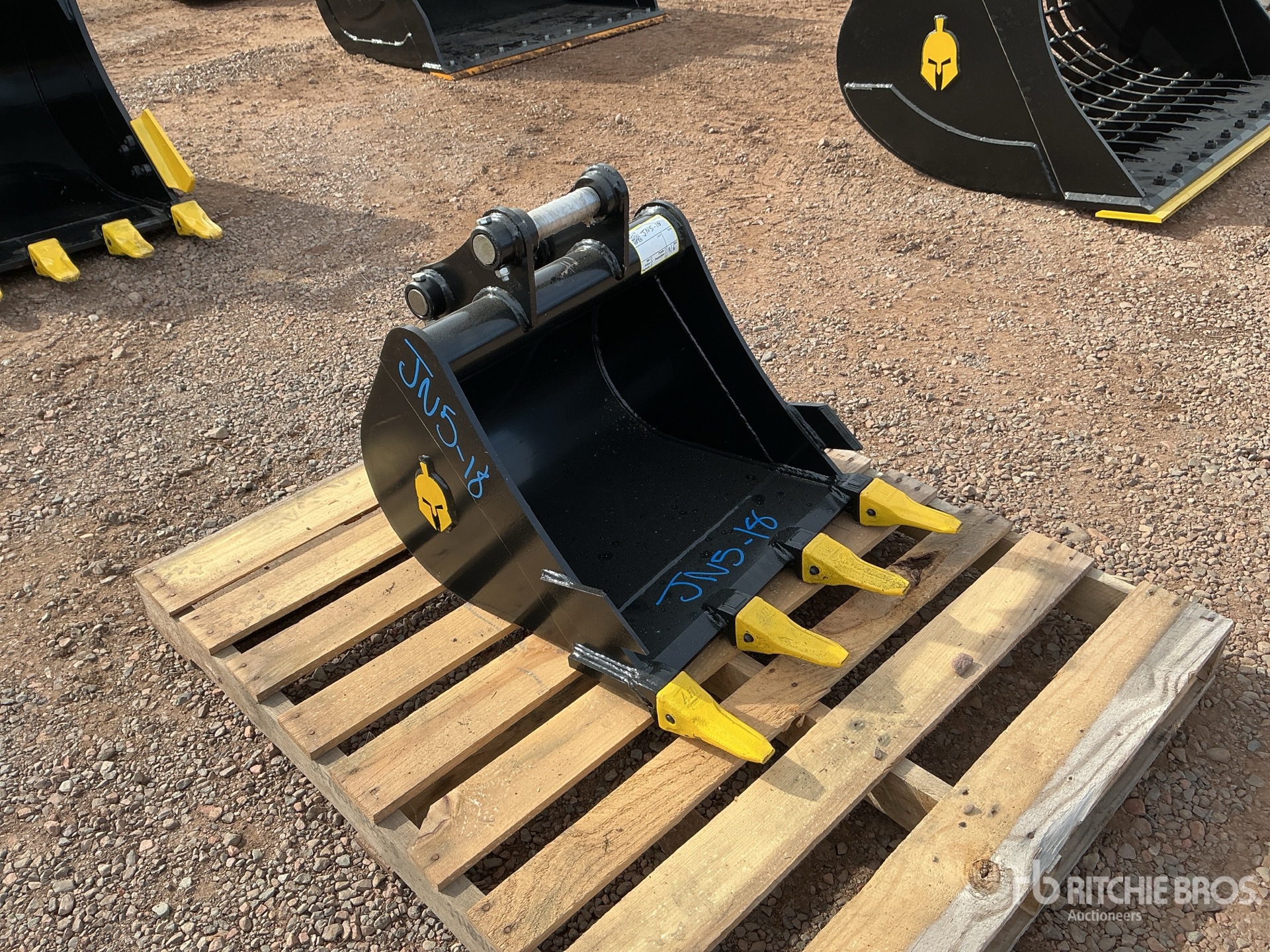 Trojan 24 IN DIGGING - FITS 50 MM CAT  ...