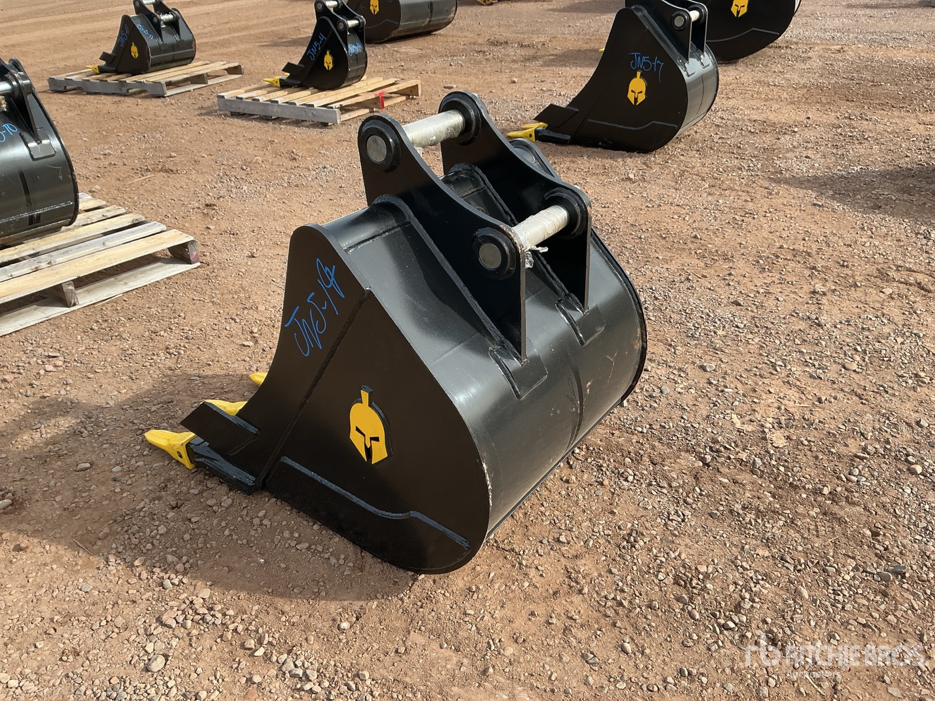 Trojan 30 IN DIGGING - FITS 50 MM CAT  ...