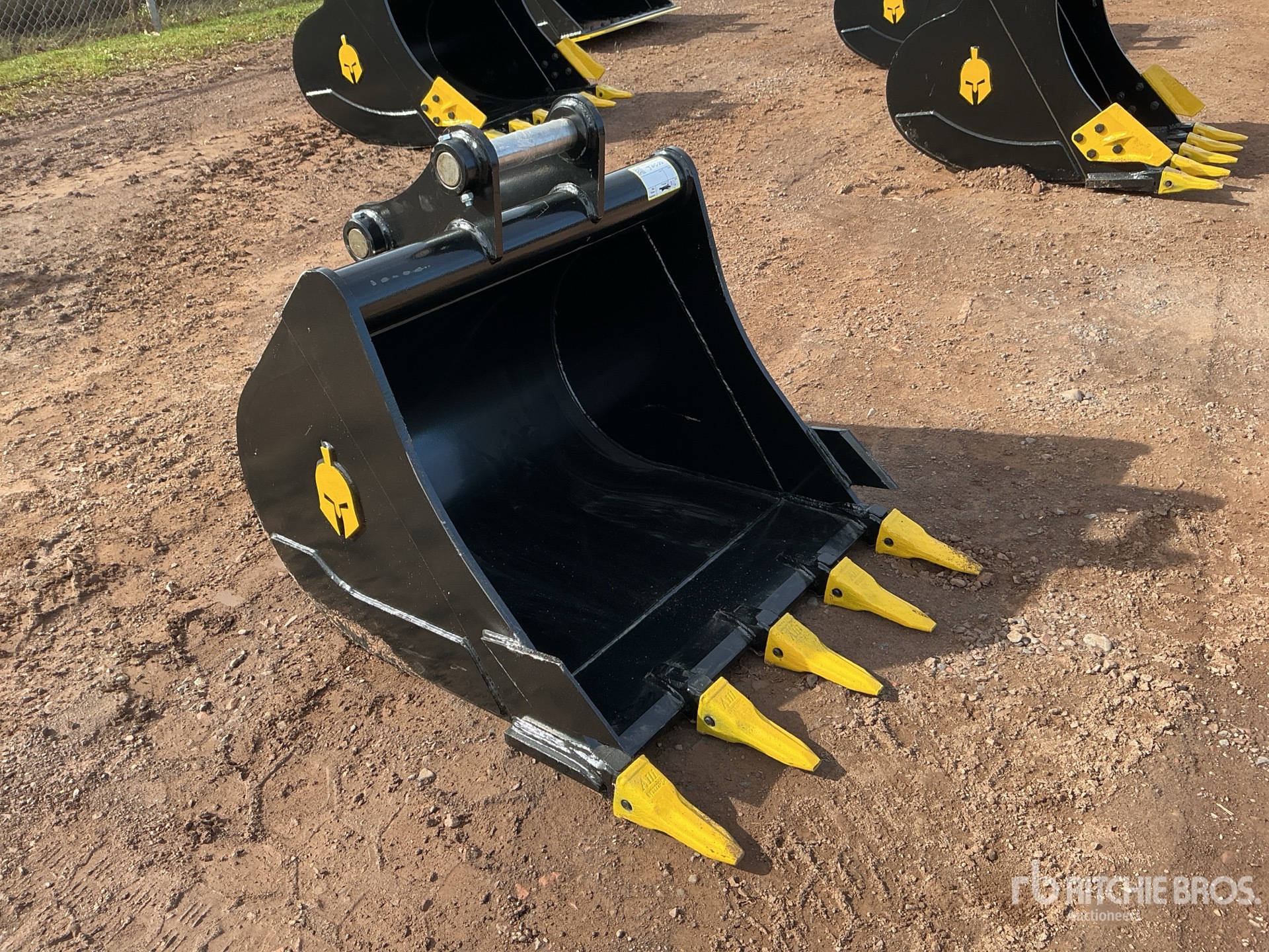 Trojan 36 IN DIGGING - FITS 50 MM CAT  ...