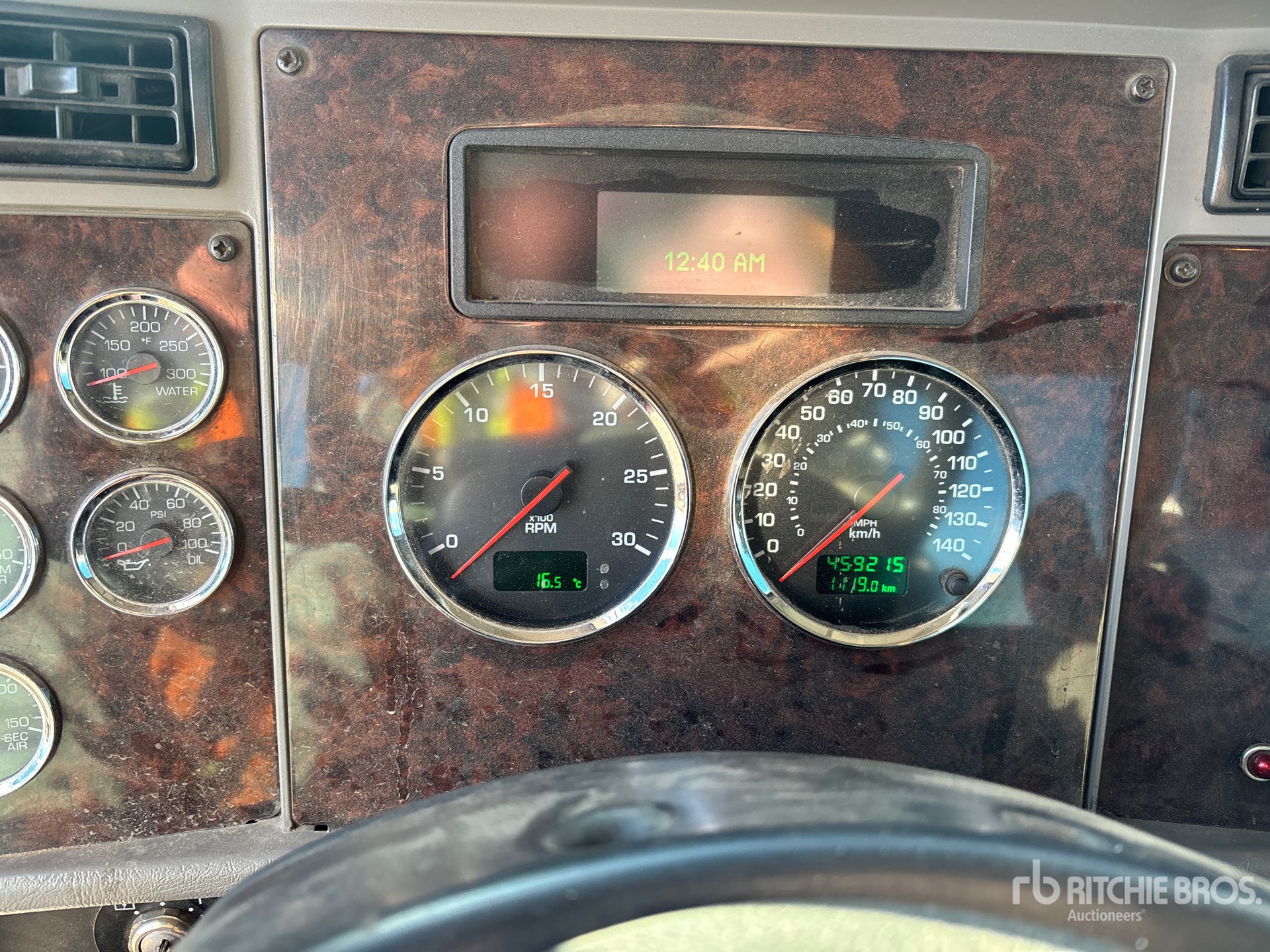 2011 Kenworth 370