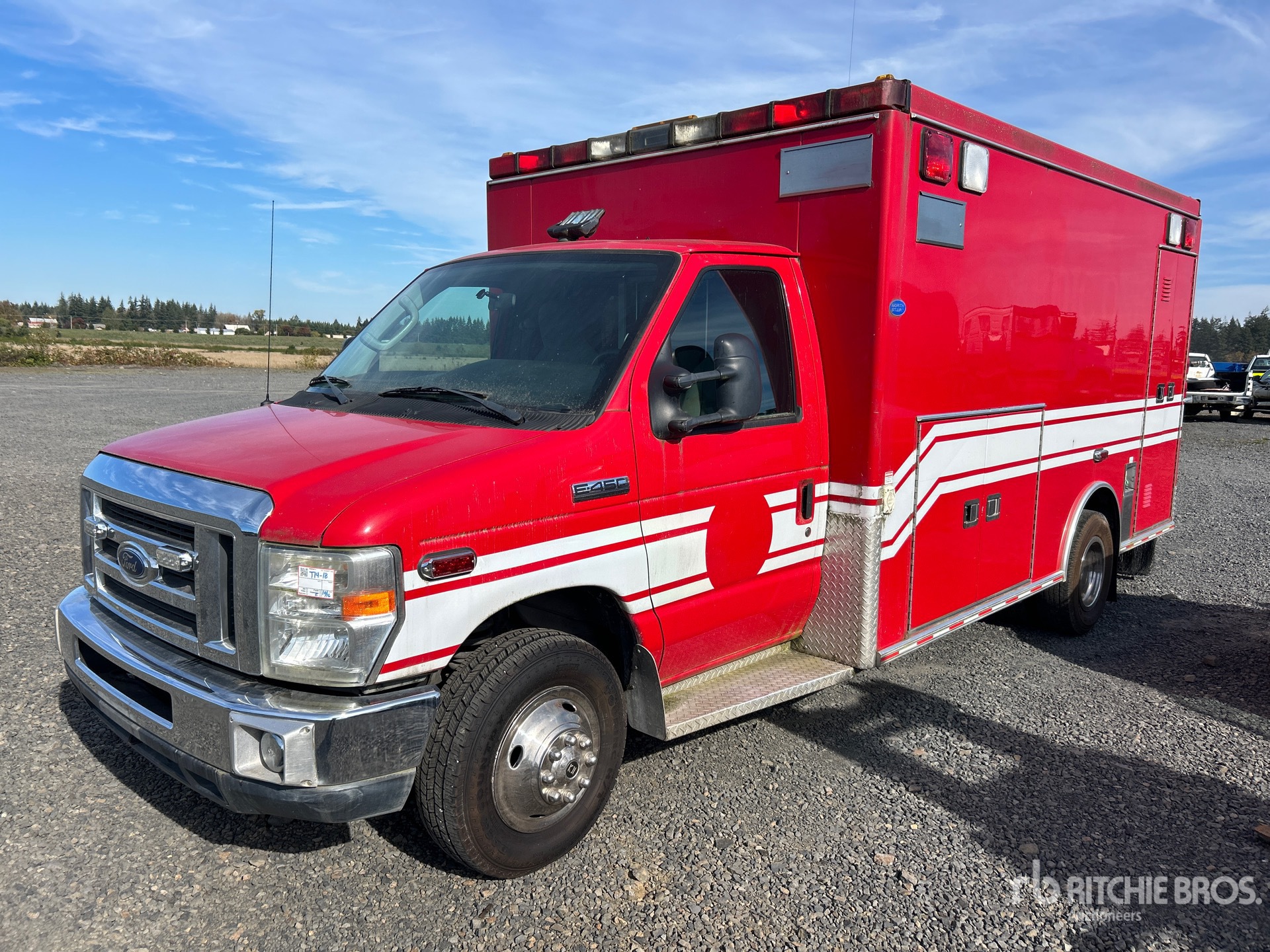 2010 Ford E-450 SUPER DUT