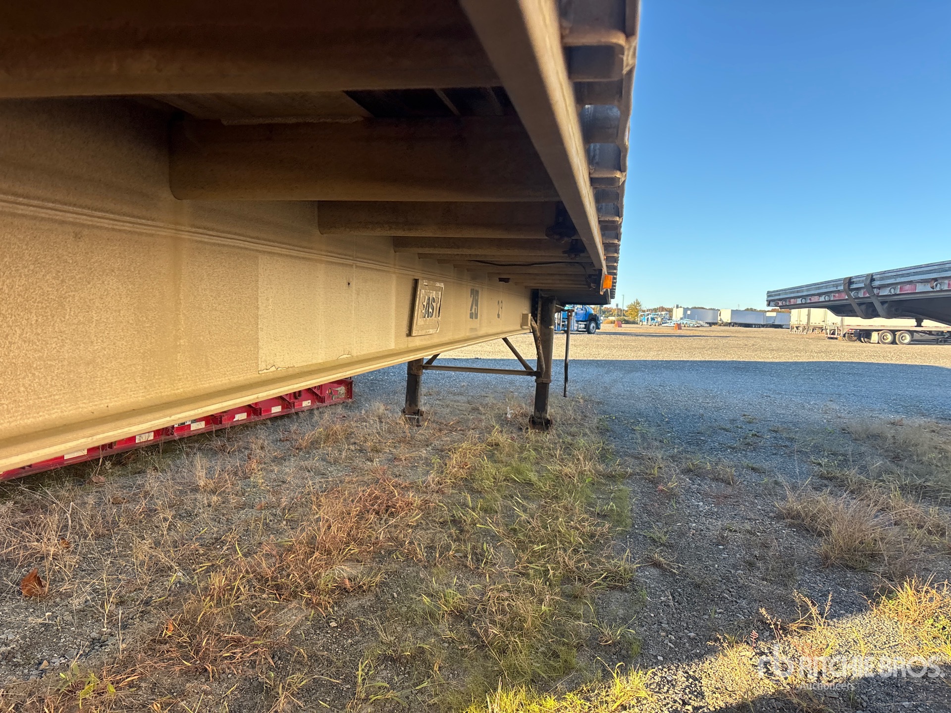 2001 East 48 FT T/A