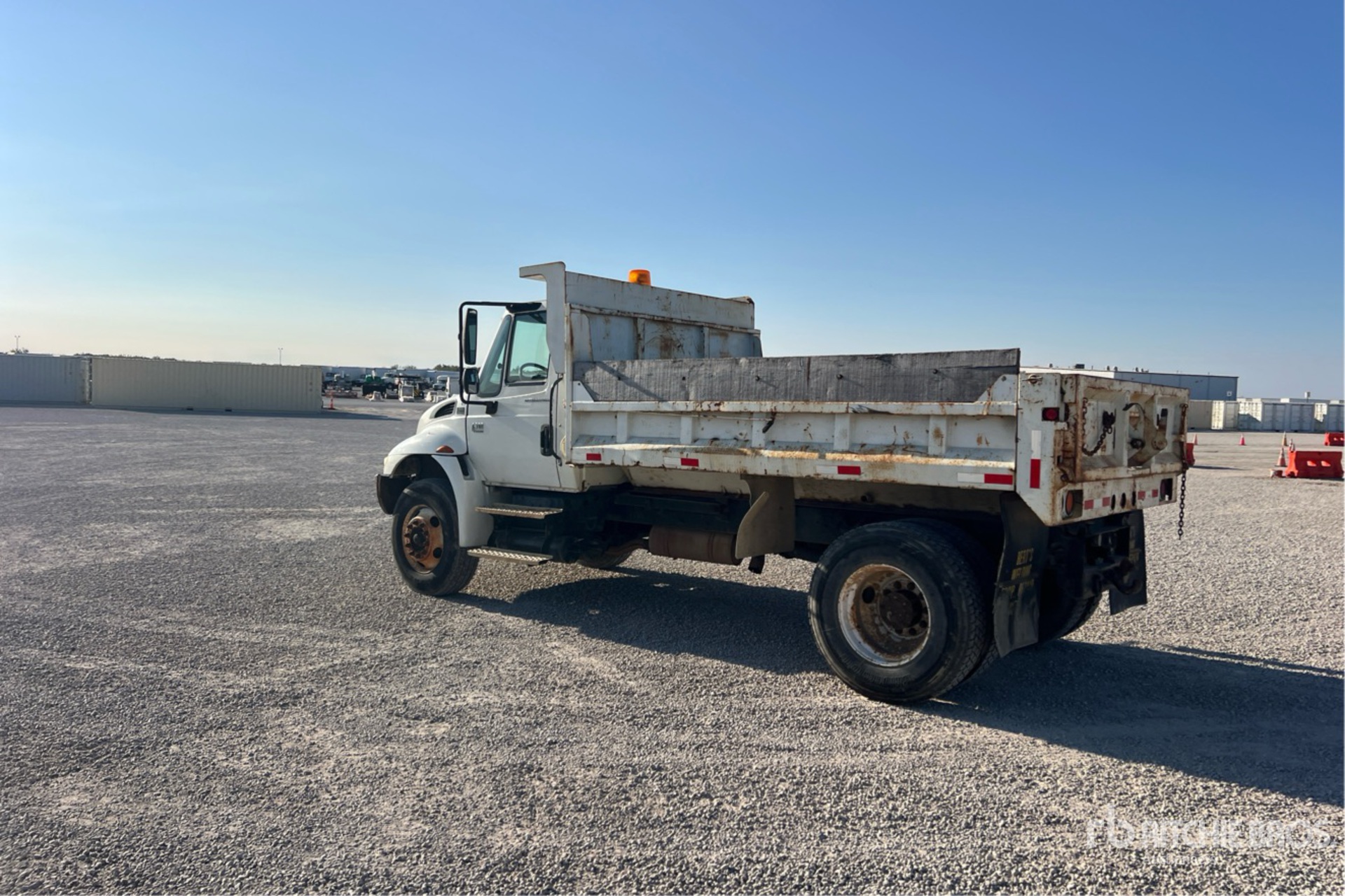 2004 International 4300