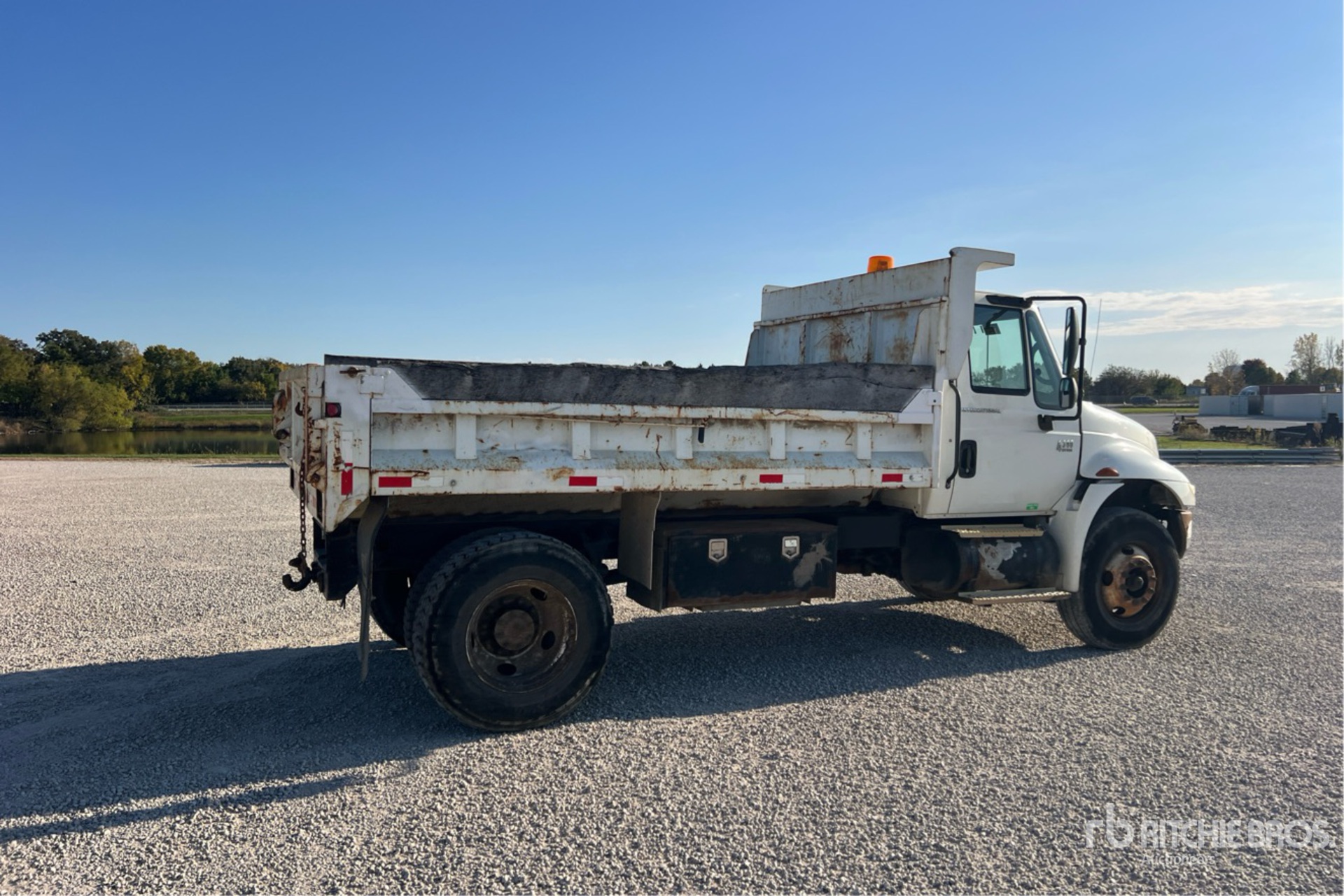 2004 International 4300