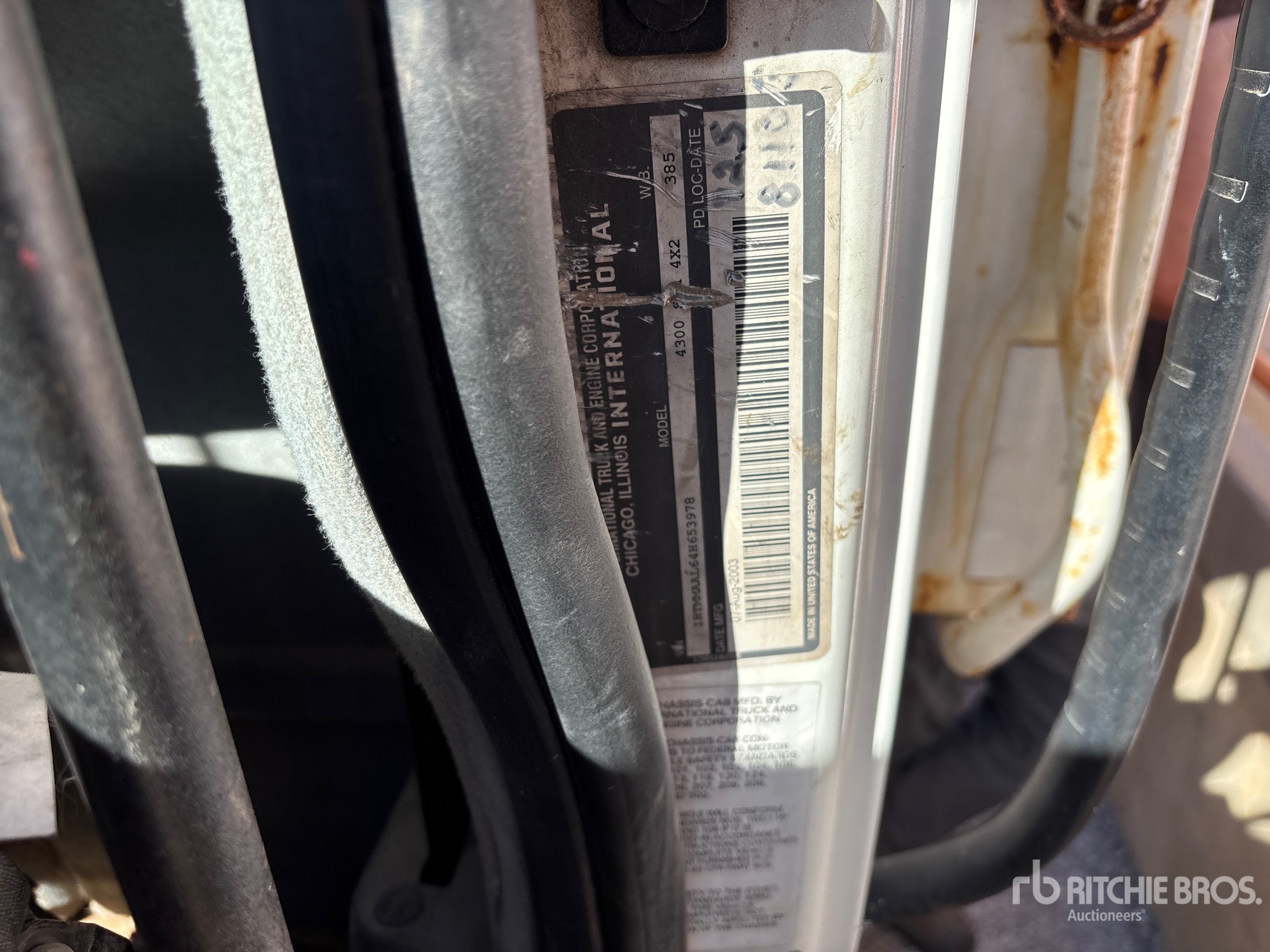 2004 International 4300